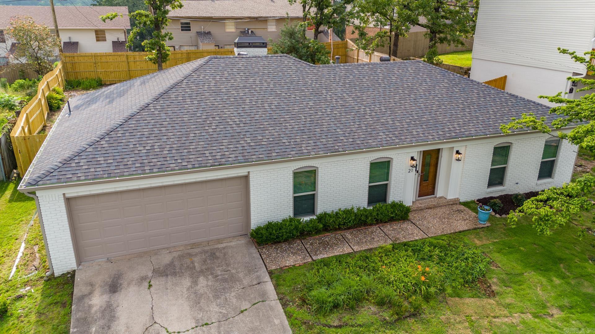 STURBRIDGE - Residential