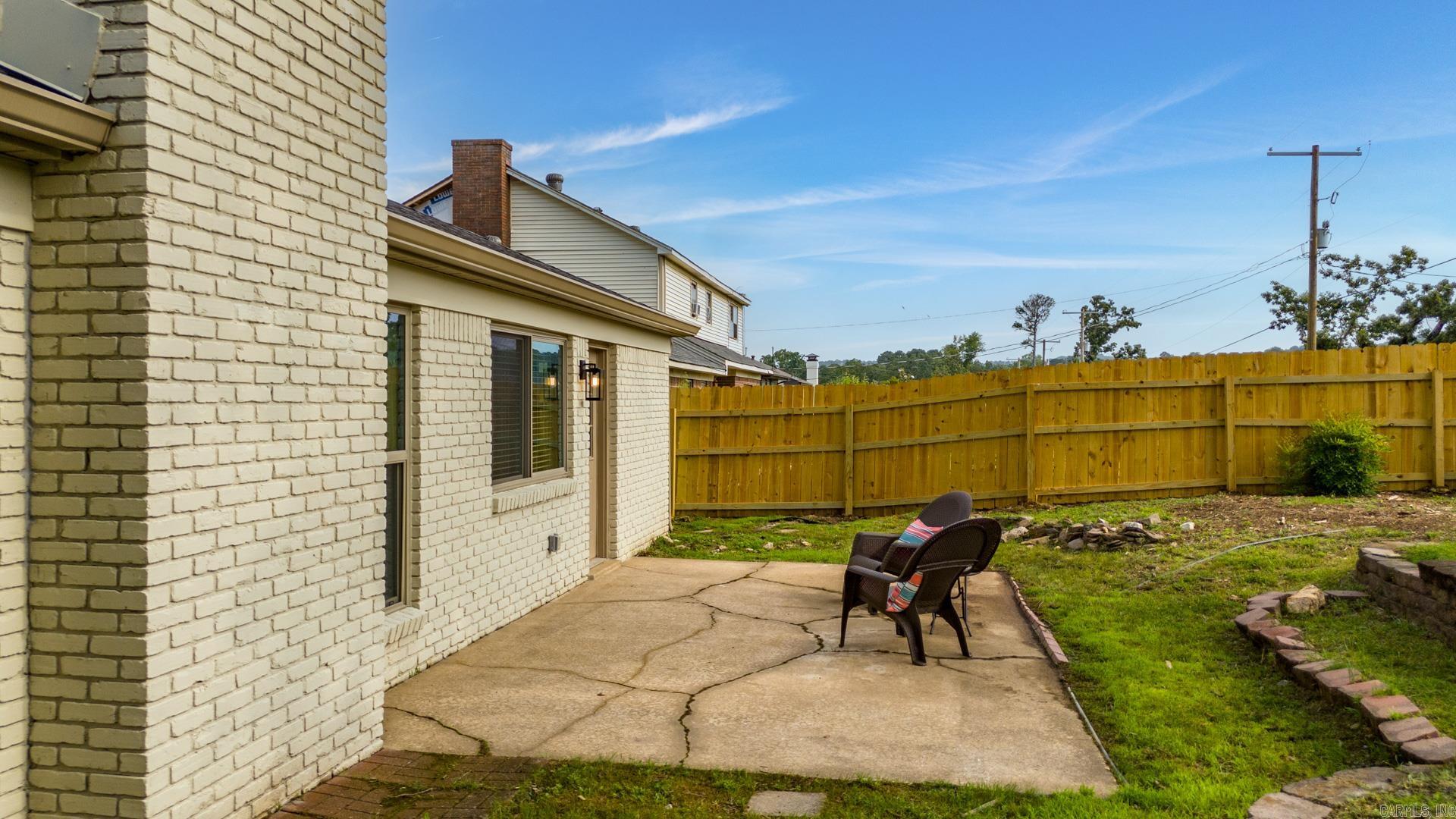 STURBRIDGE - Residential