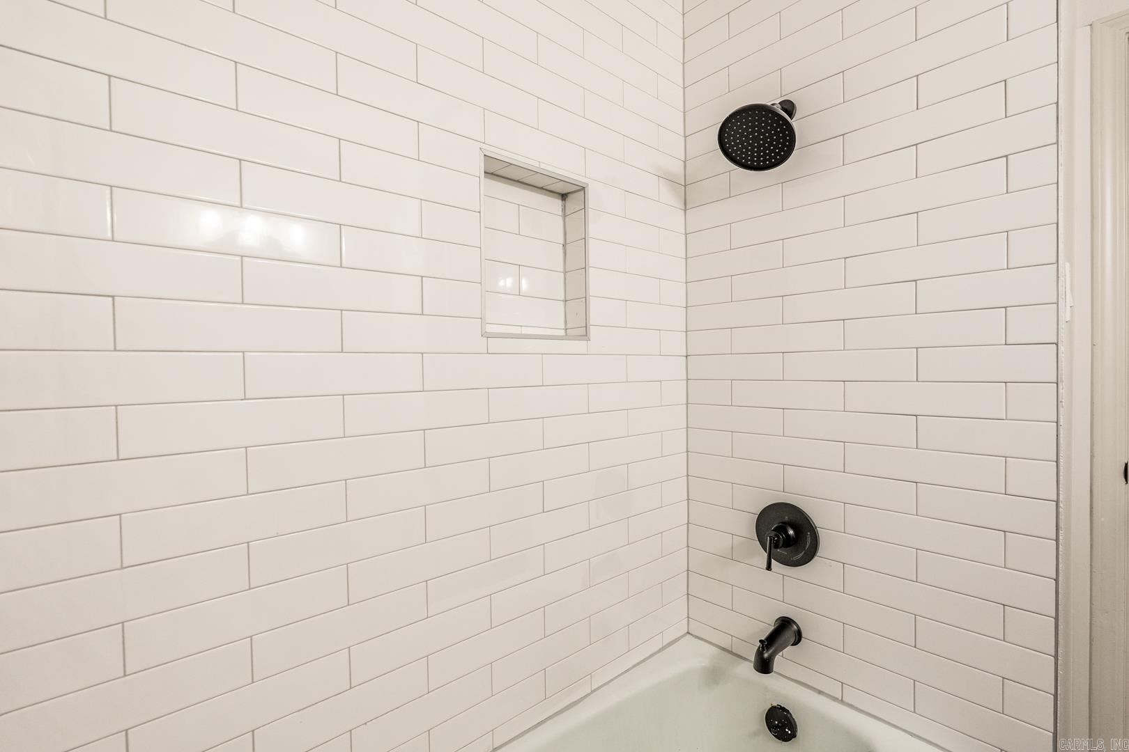 QUAIL HILLS - Residential