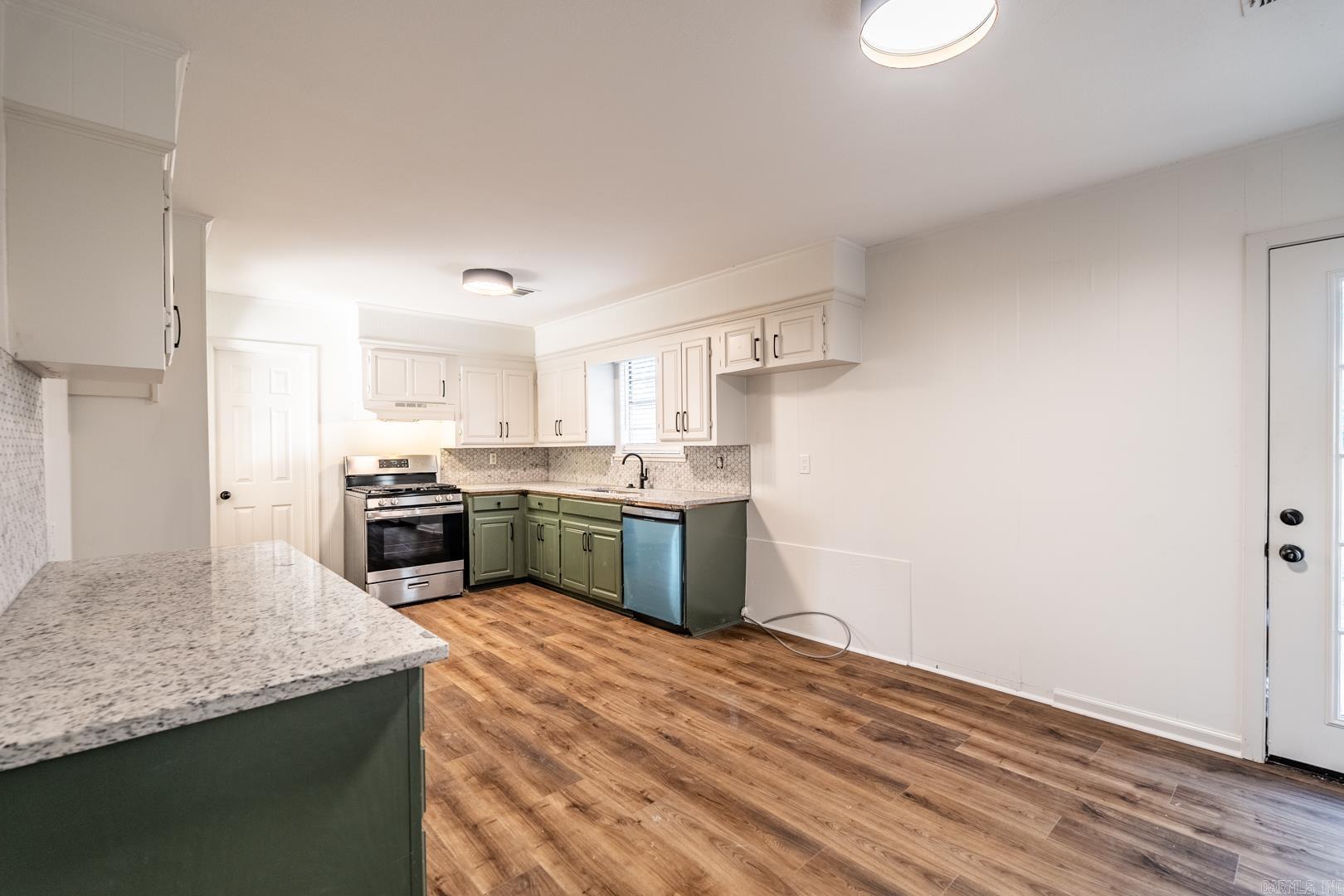 QUAIL HILLS - Residential