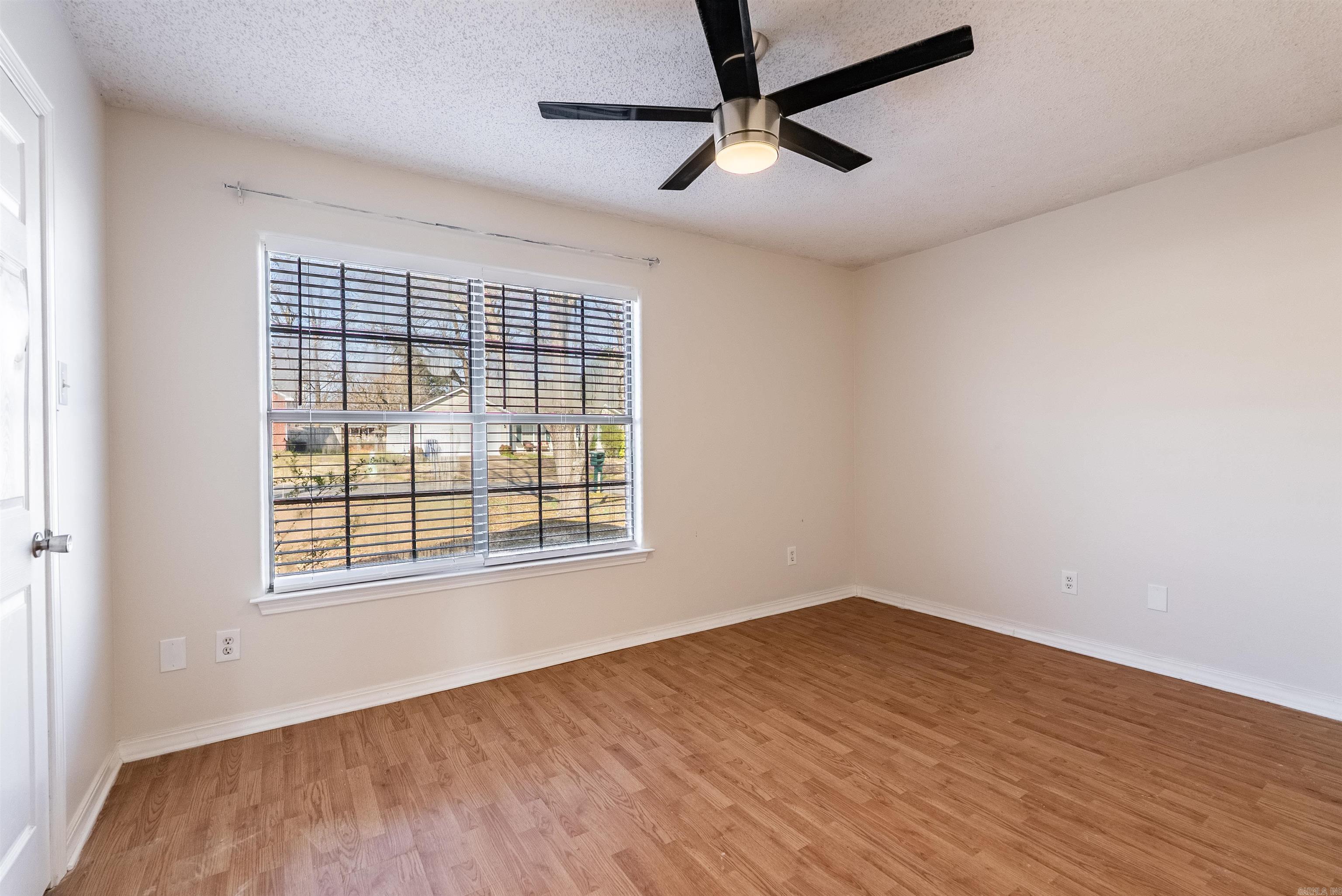 Timberwood Park - Residential Lease