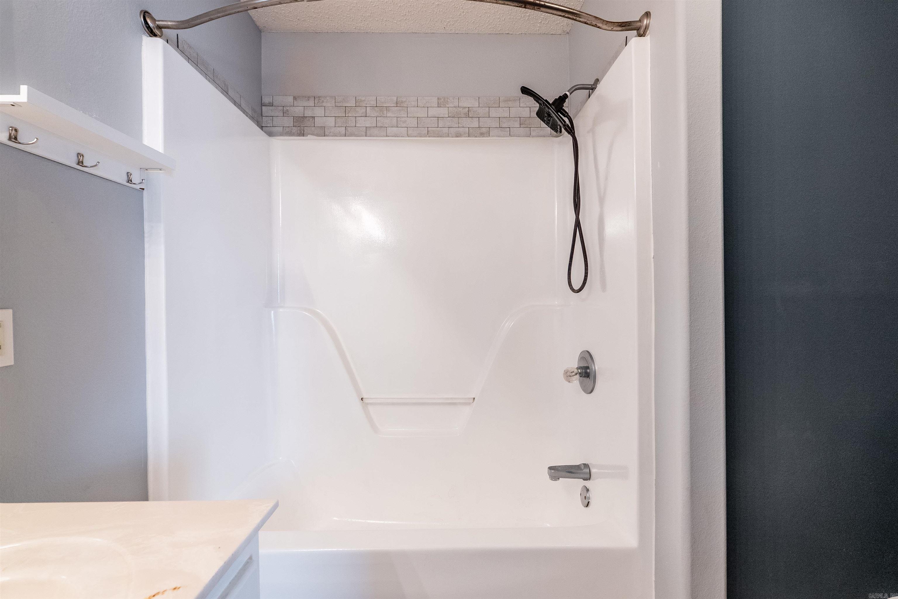 Timberwood Park - Residential Lease