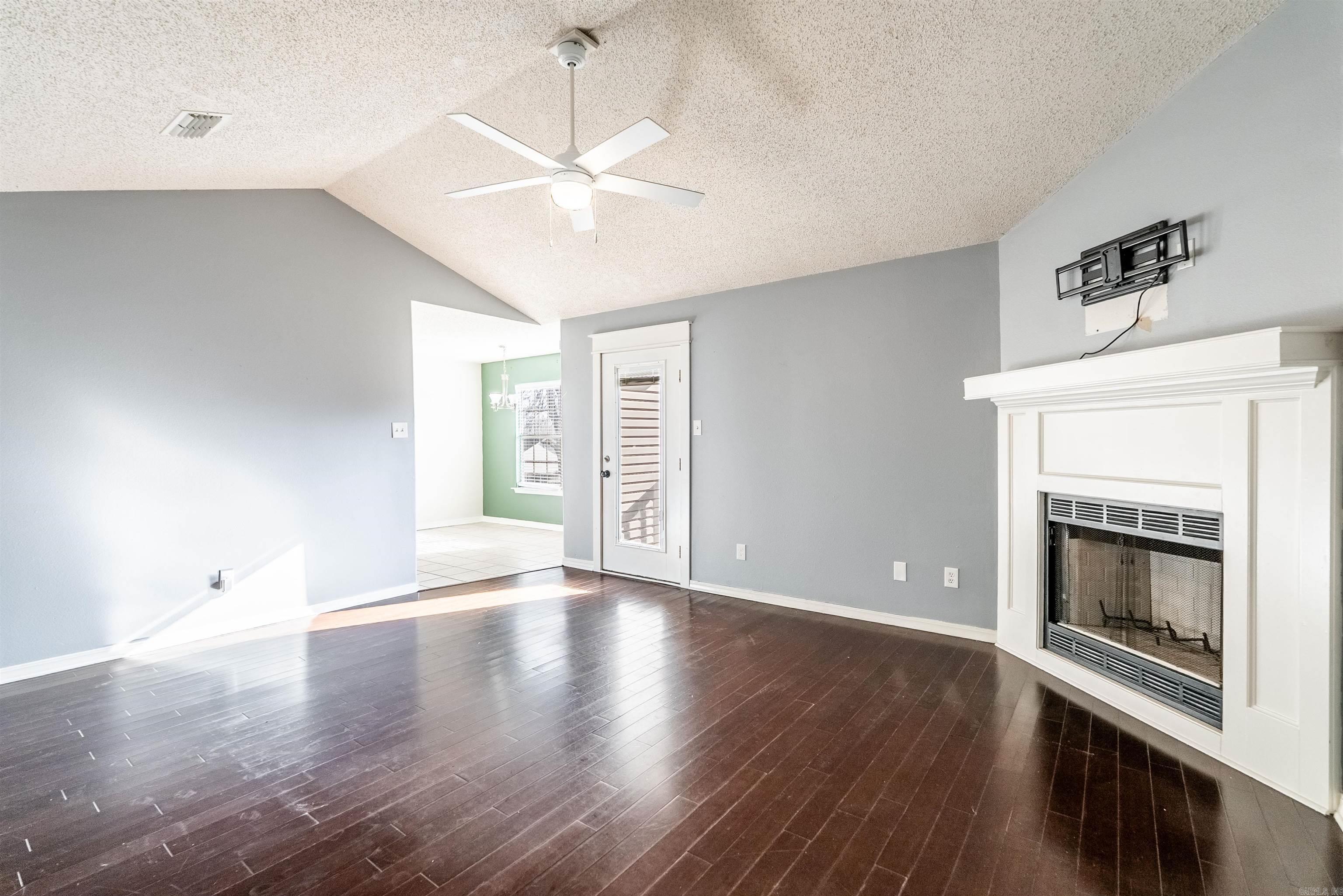 Timberwood Park - Residential Lease