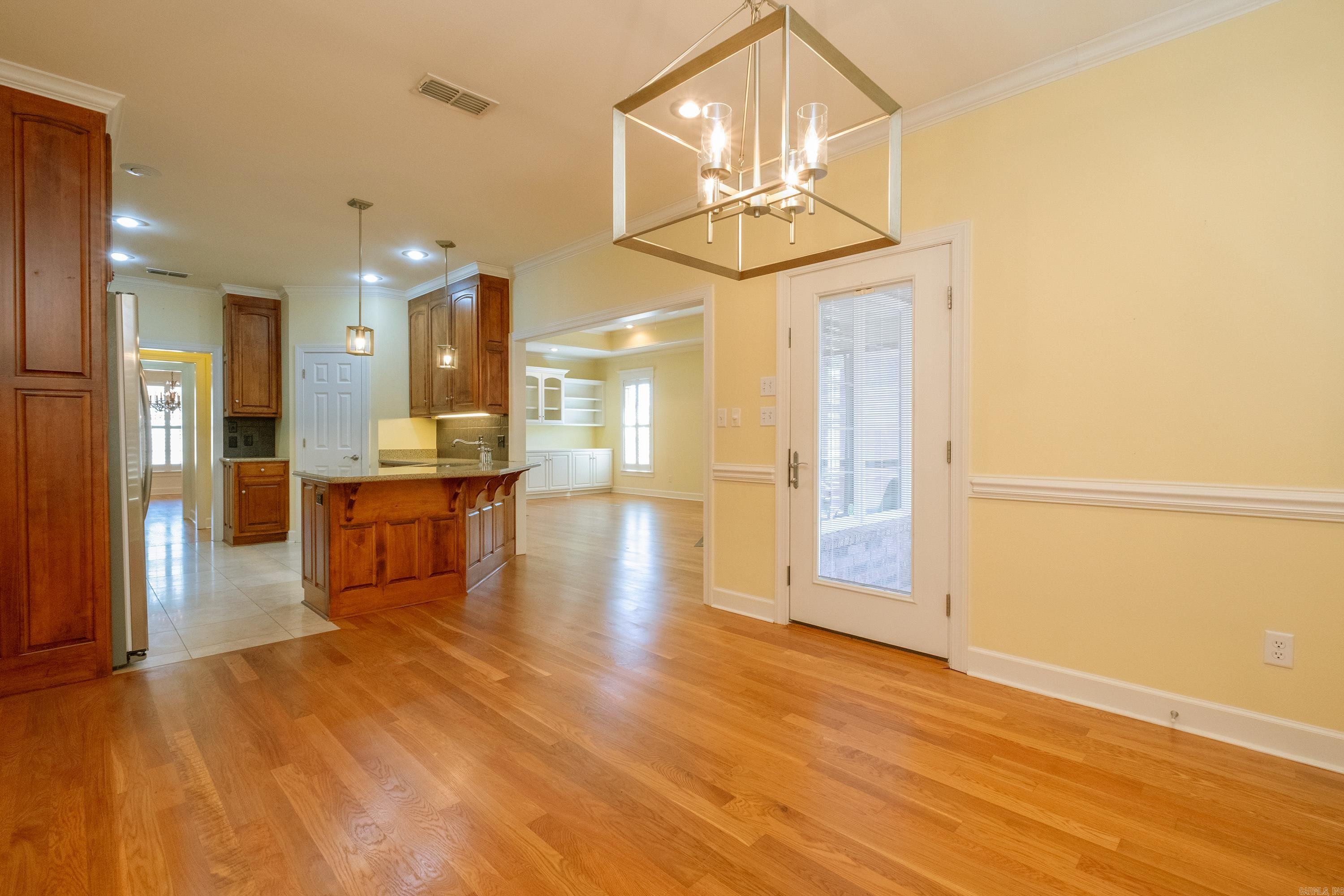 THE VILLAGES OF WELLINGTON - Residential