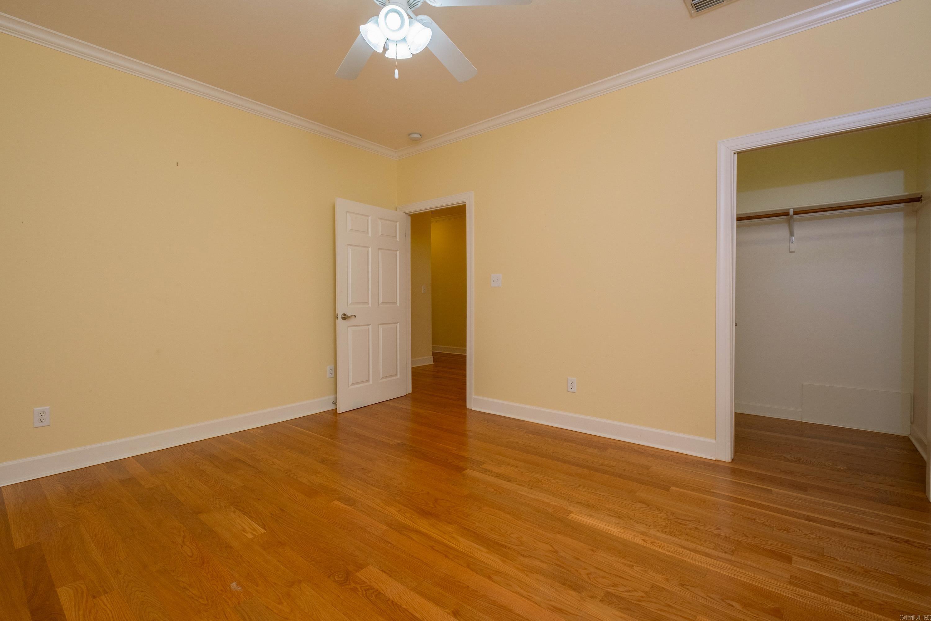 THE VILLAGES OF WELLINGTON - Residential