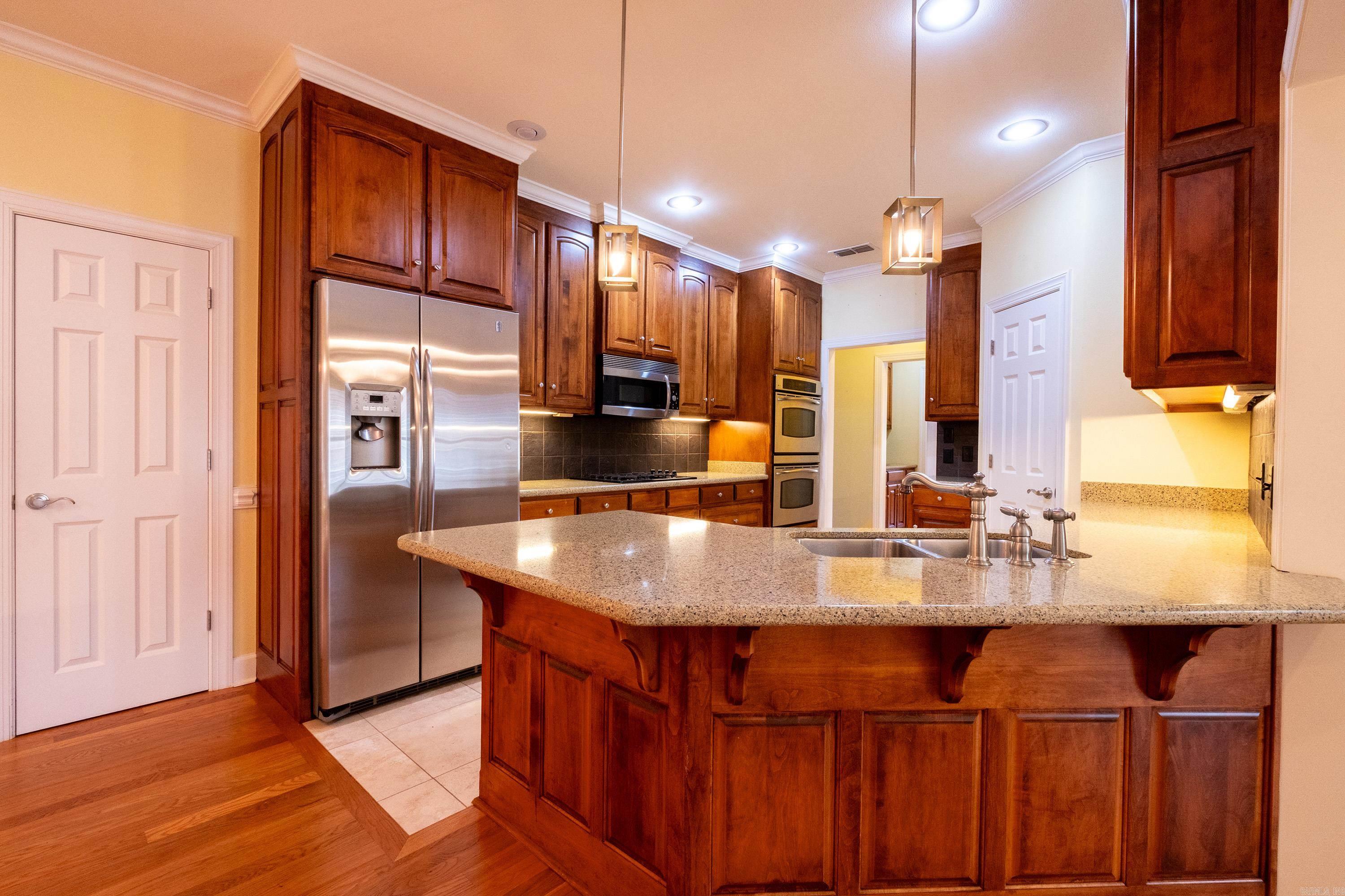 THE VILLAGES OF WELLINGTON - Residential