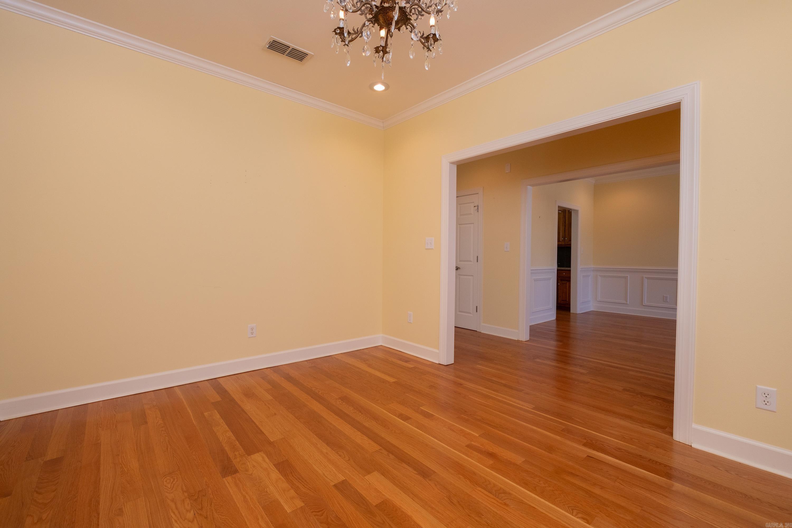 THE VILLAGES OF WELLINGTON - Residential