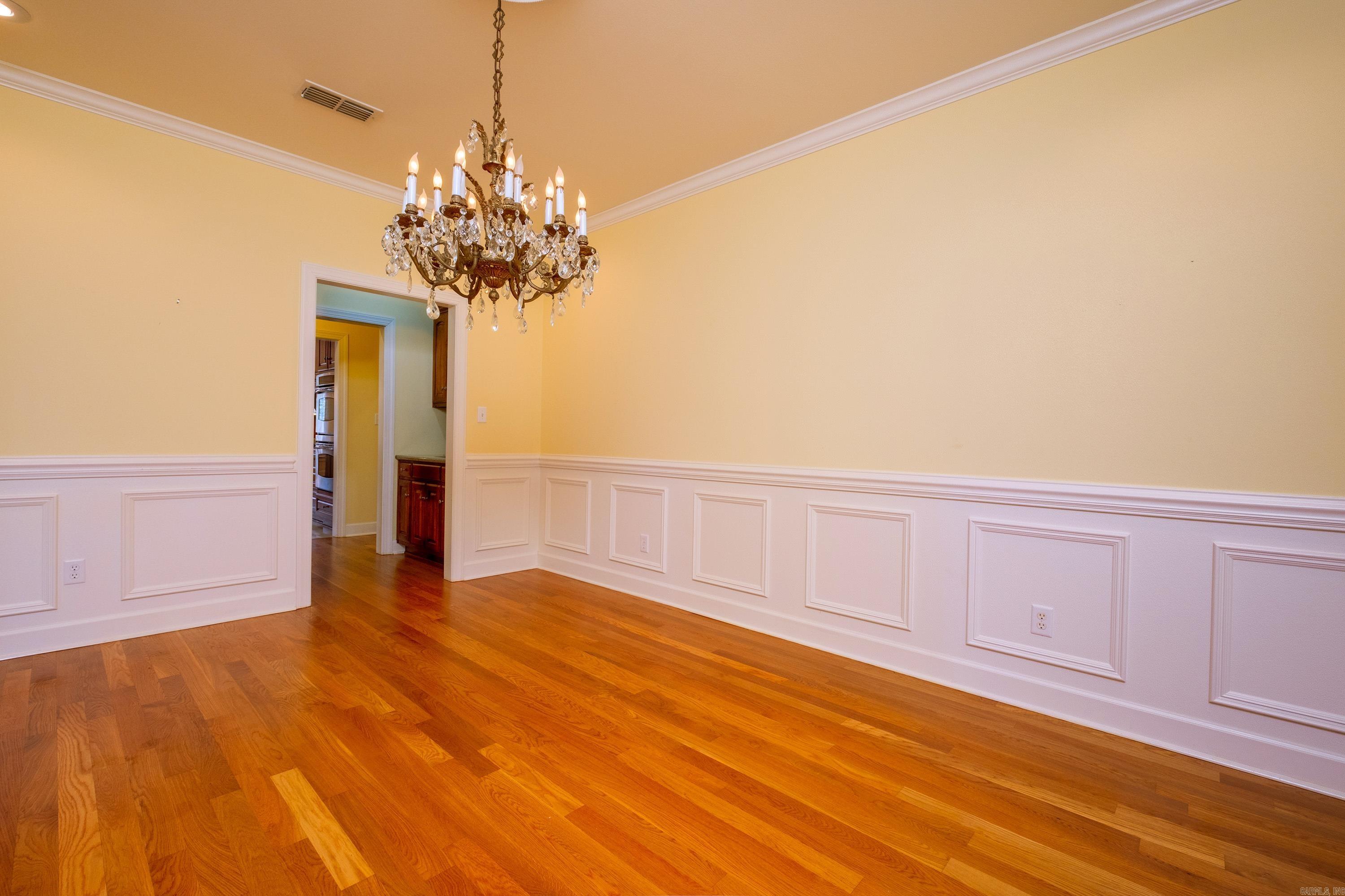 THE VILLAGES OF WELLINGTON - Residential