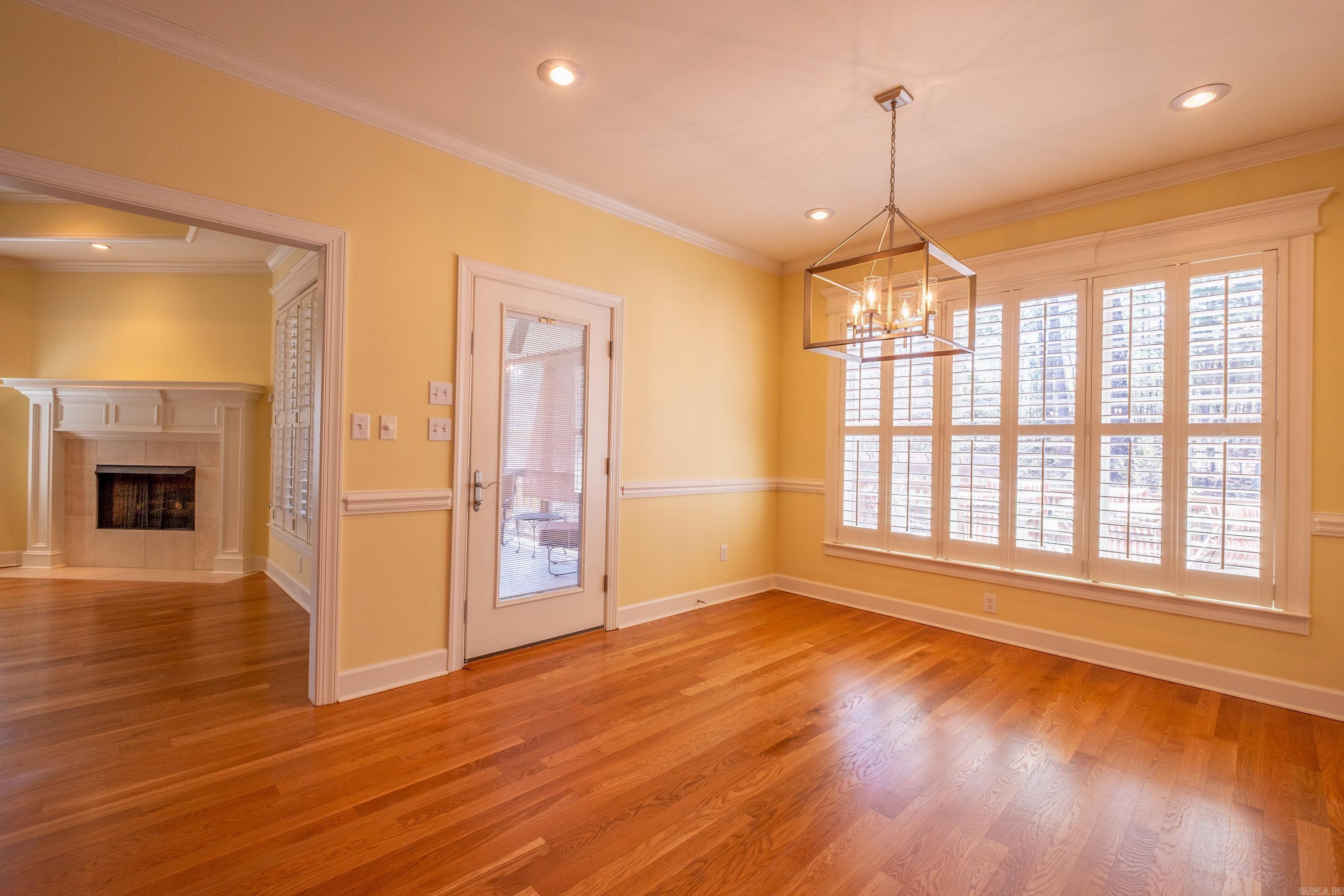 THE VILLAGES OF WELLINGTON - Residential