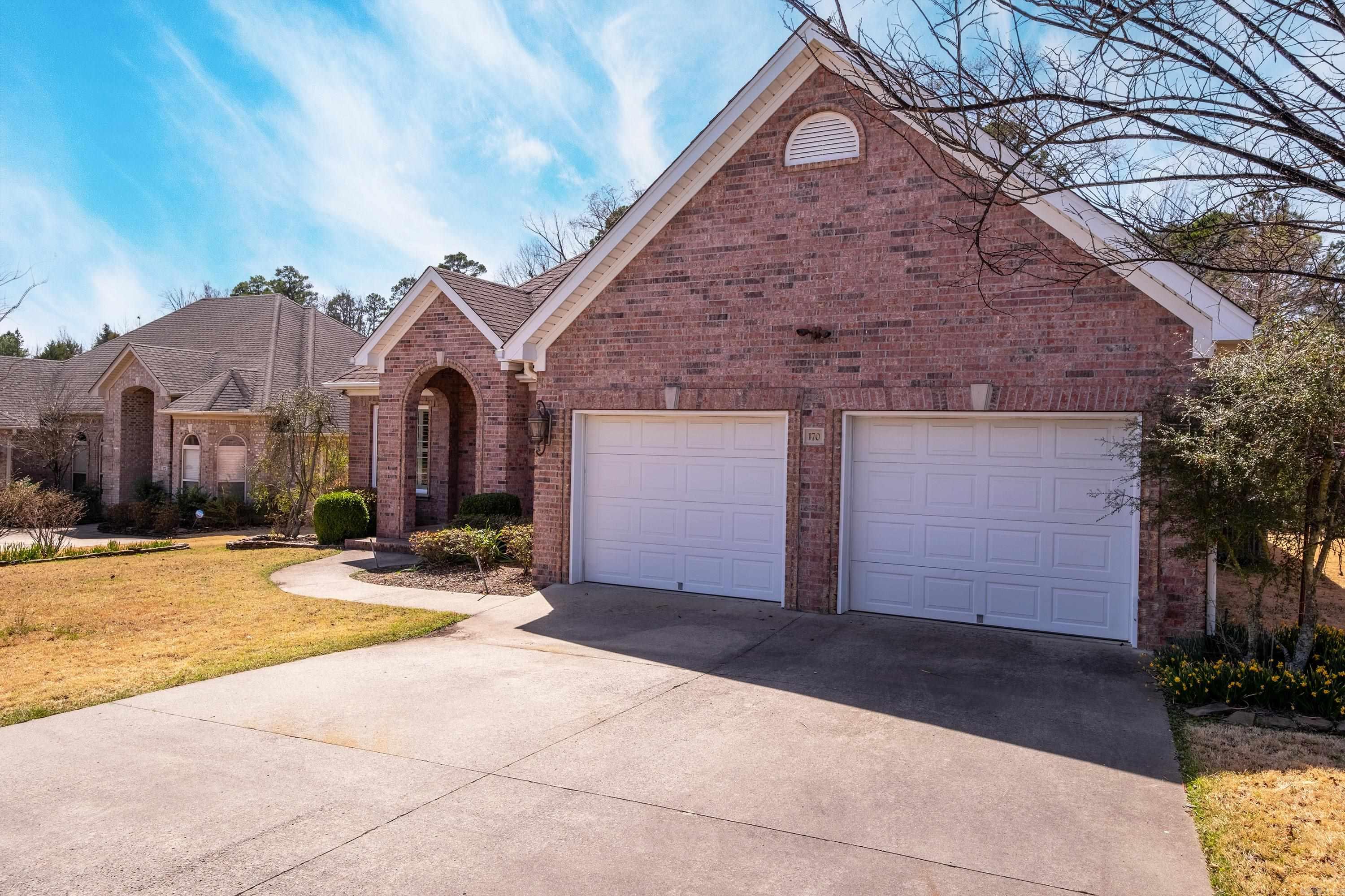 THE VILLAGES OF WELLINGTON - Residential