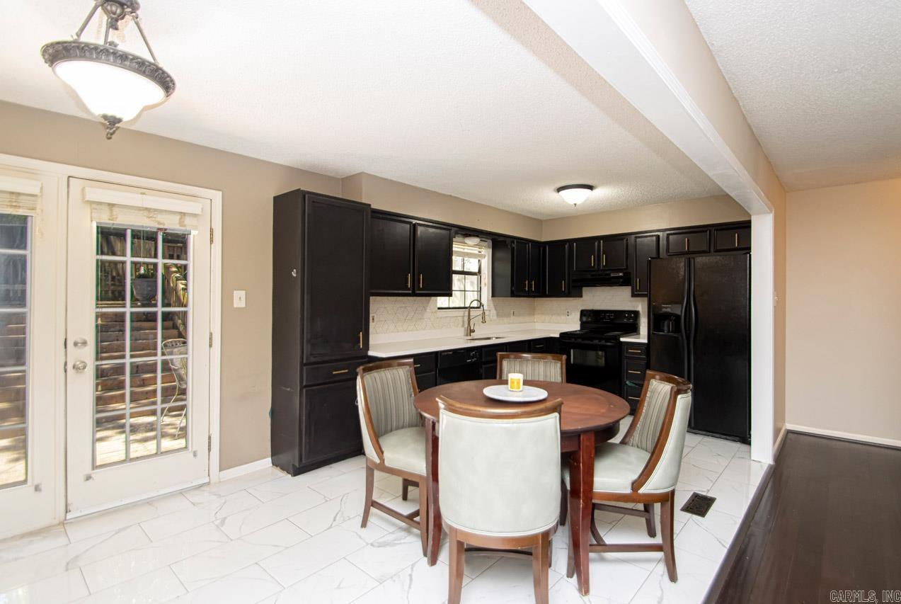 PLEASANT VIEW - Residential