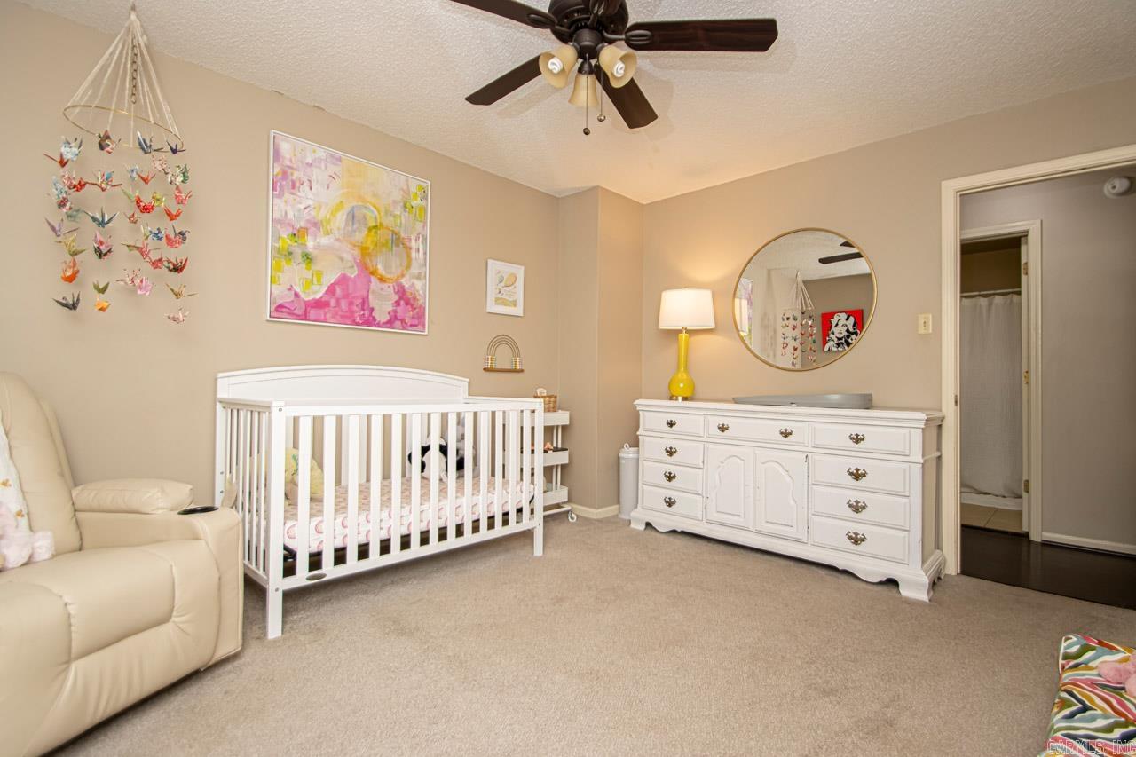 PLEASANT VIEW - Residential