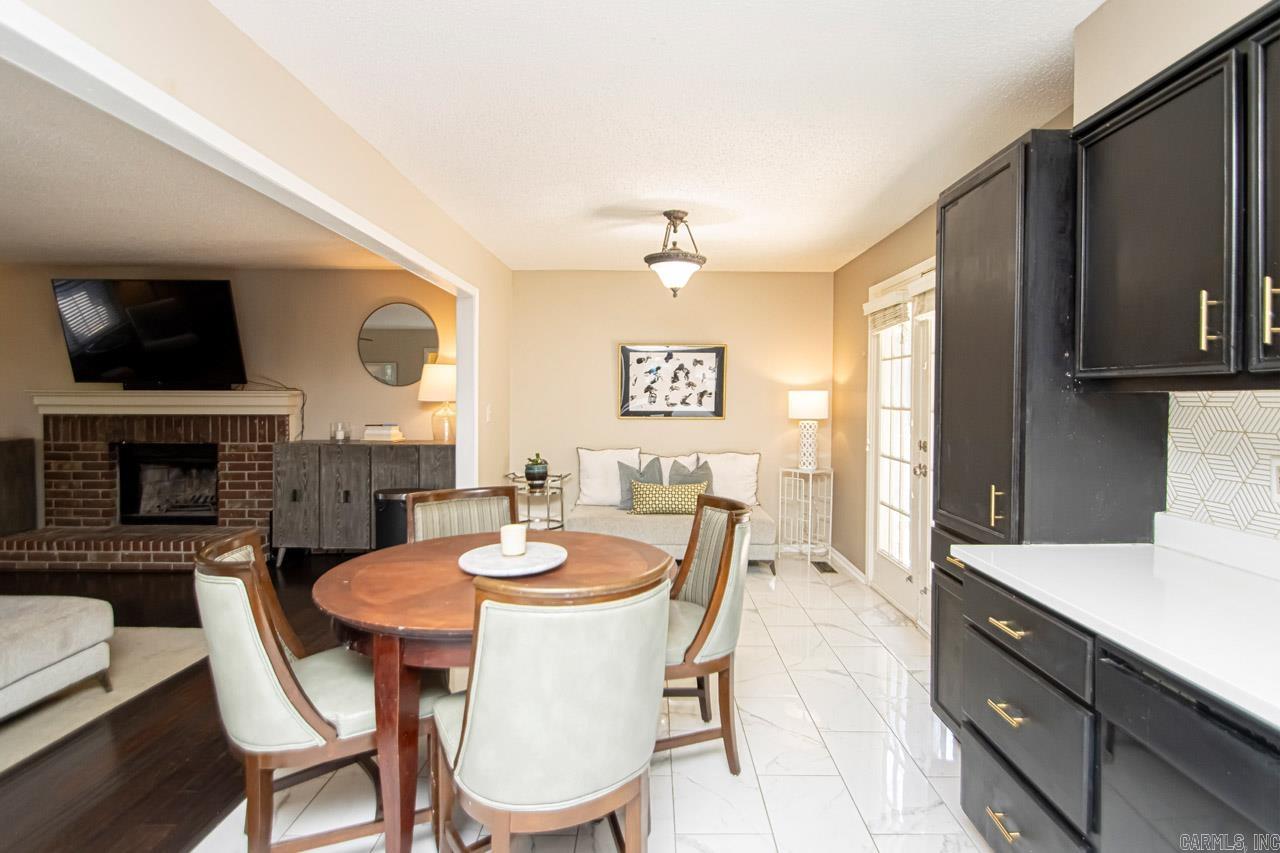 PLEASANT VIEW - Residential