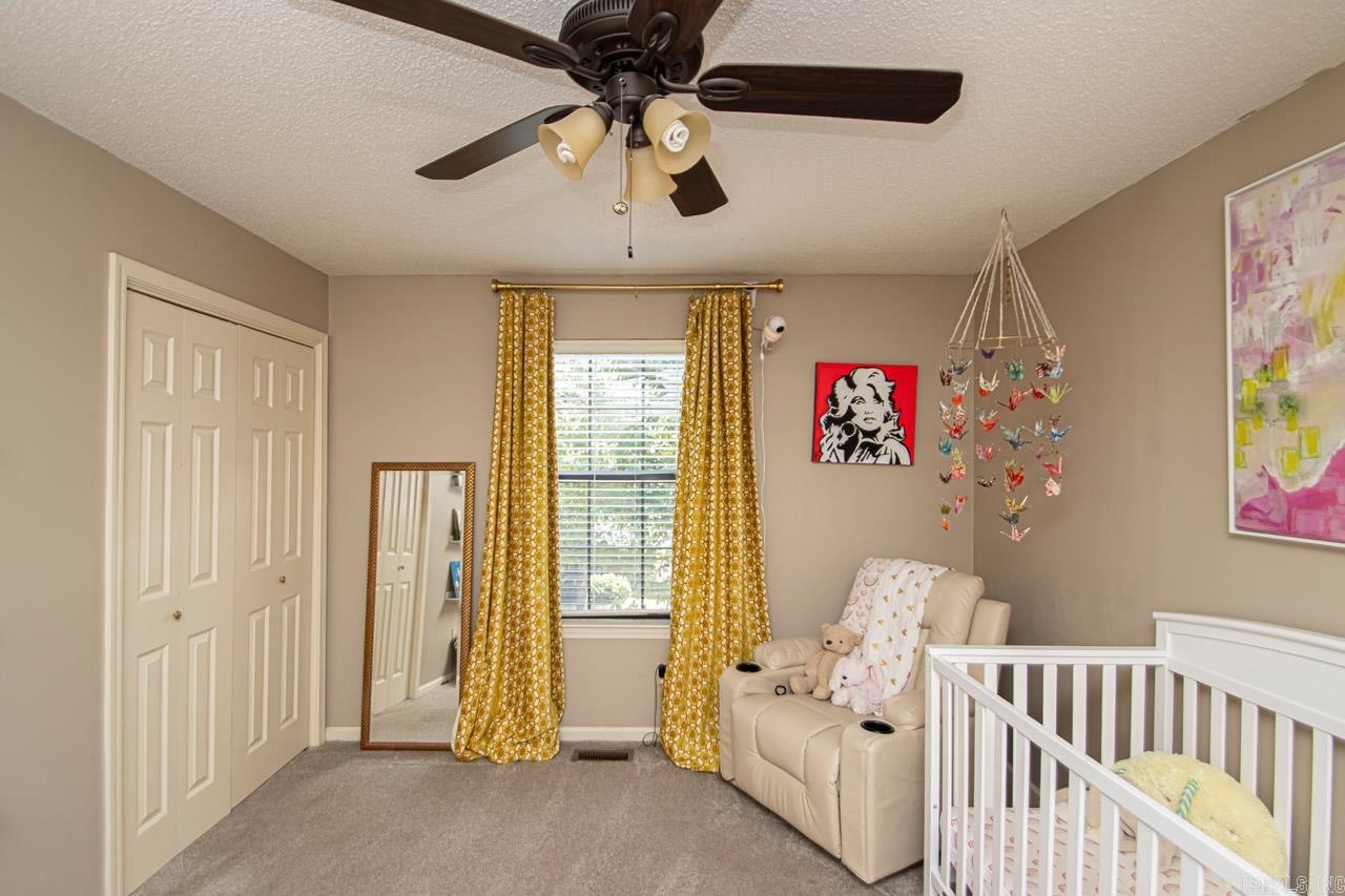 PLEASANT VIEW - Residential