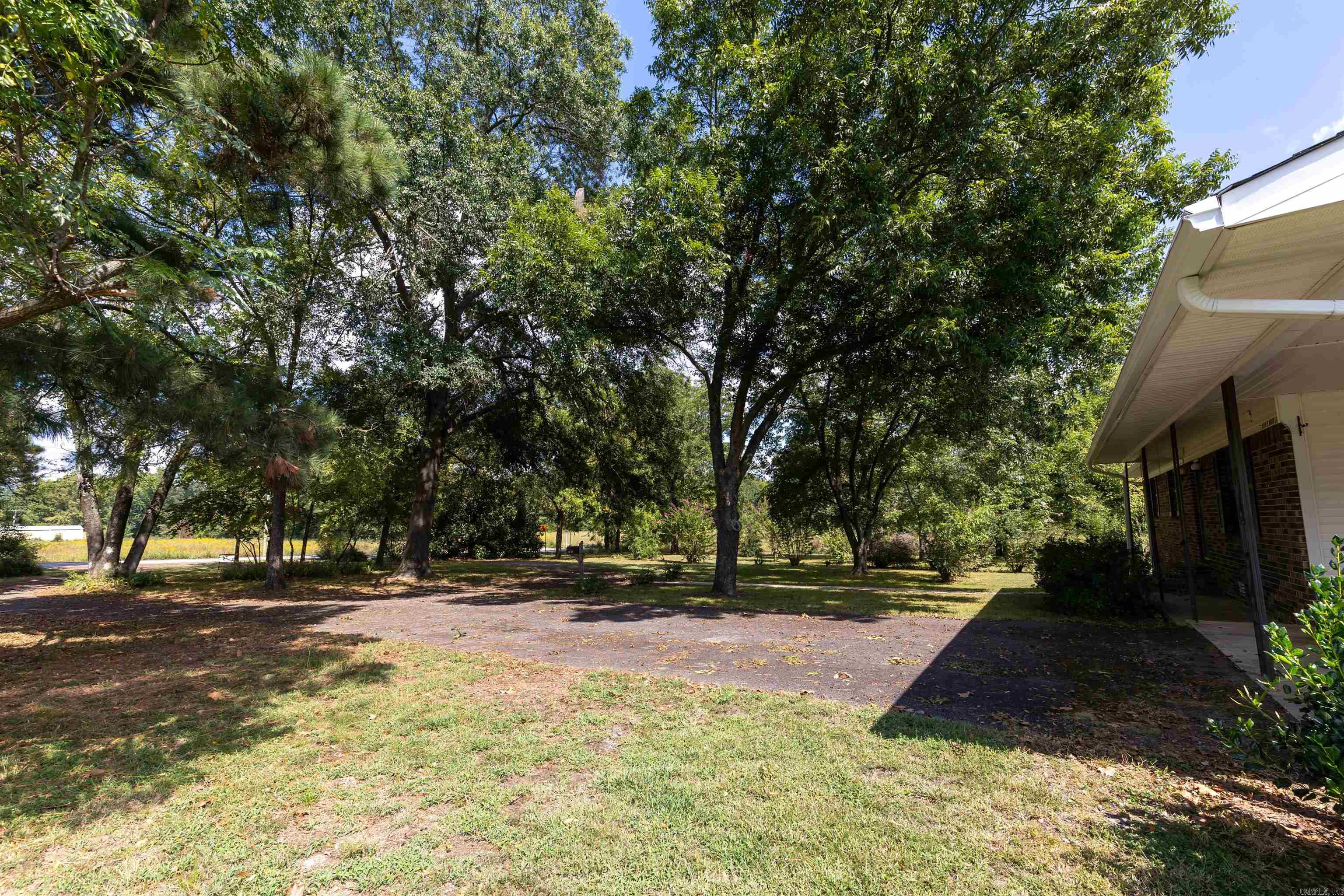 PERRYVILLE CITY ACREAGE - Residential
