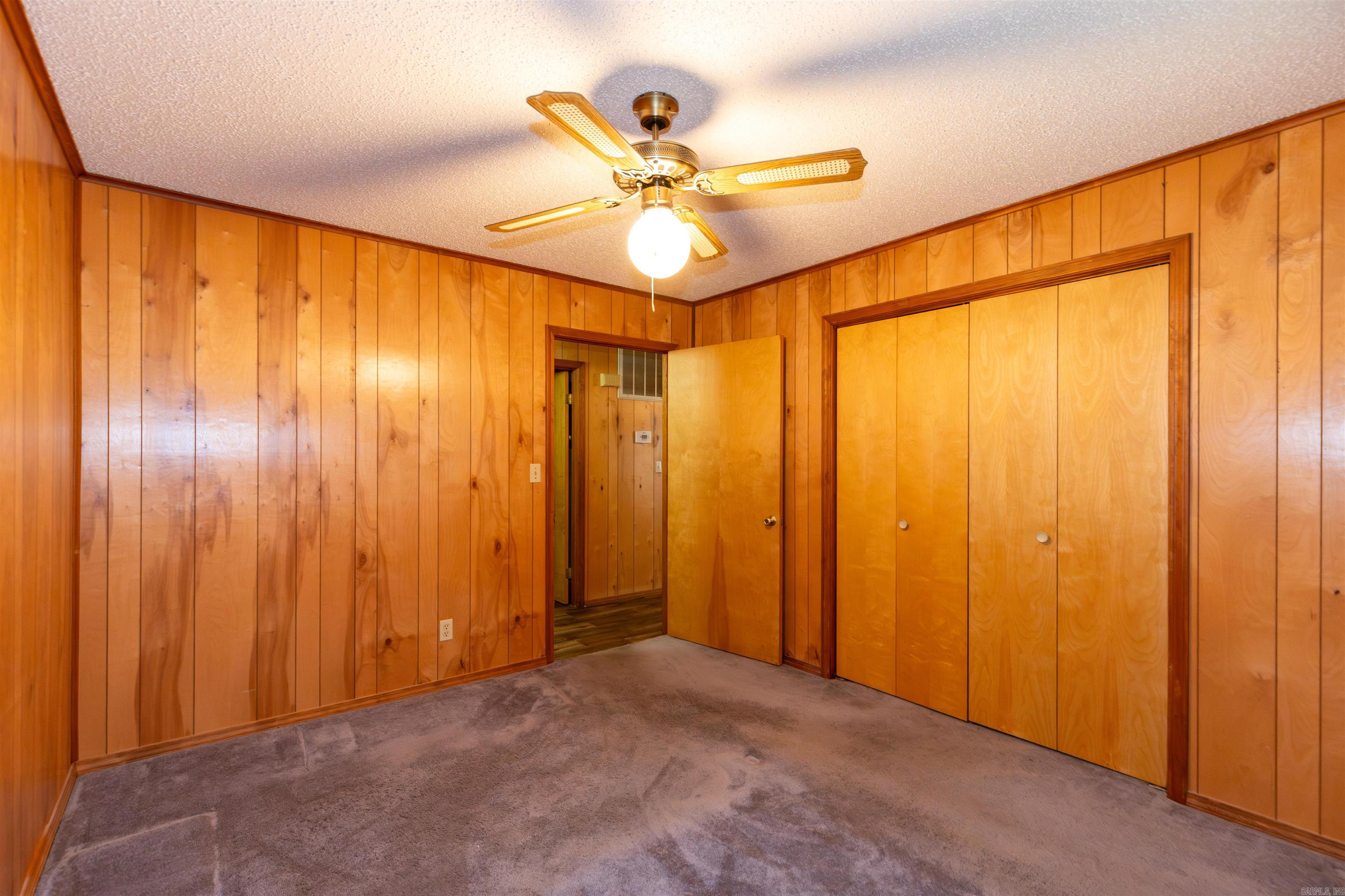 PERRYVILLE CITY ACREAGE - Residential