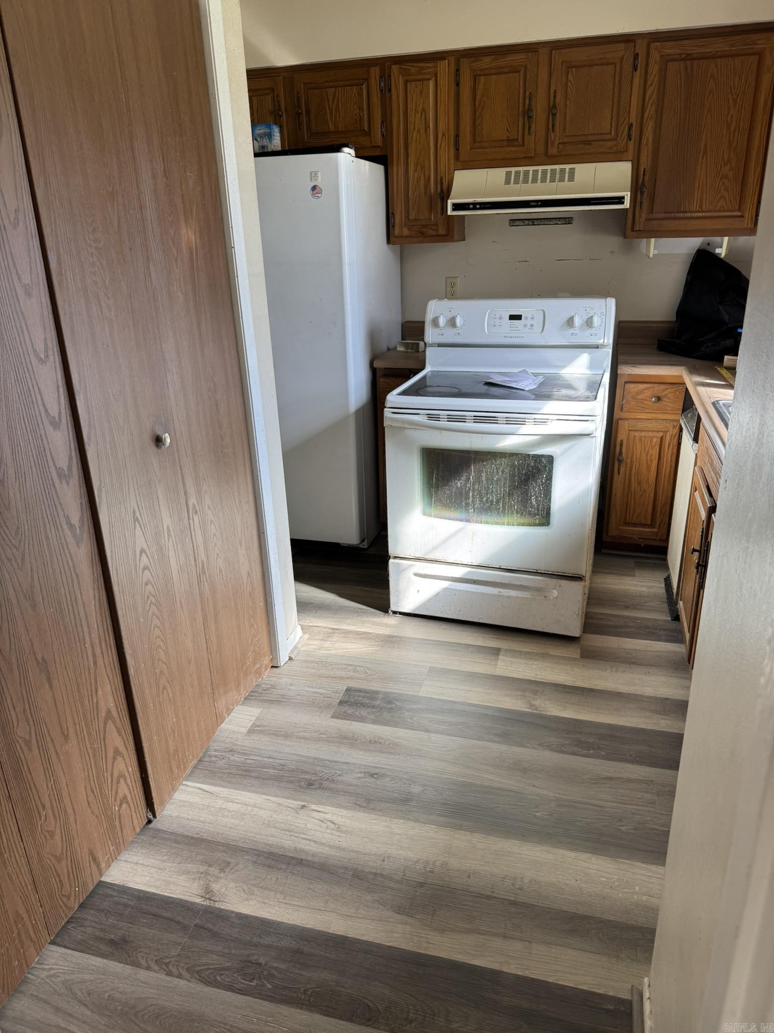 COUNTRY CLUB TERRACE # 2 - Residential