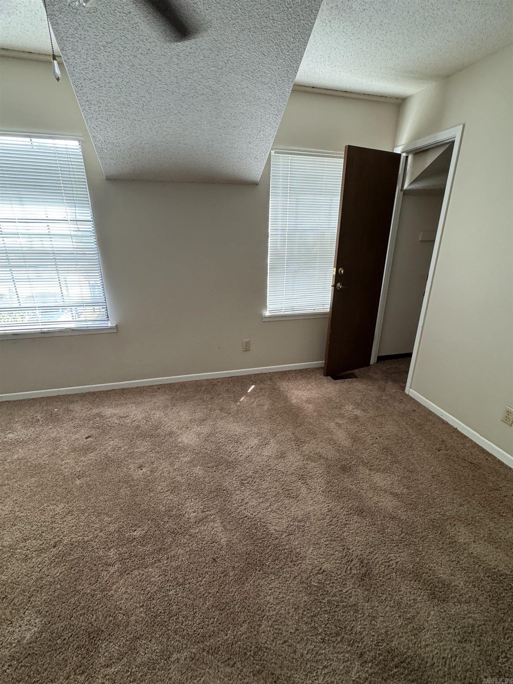 COUNTRY CLUB TERRACE # 2 - Residential