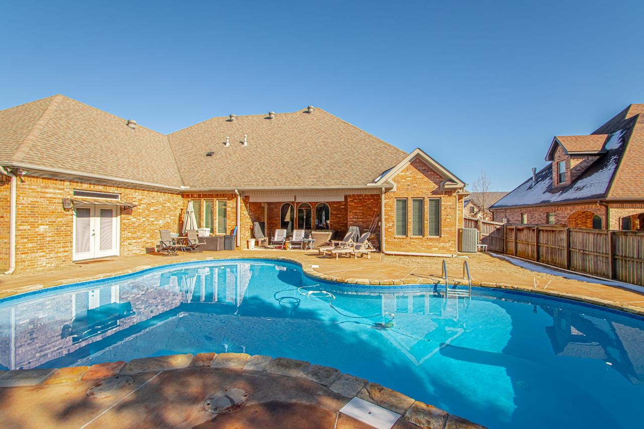 WESTSHORE ADDN HURRICANE LAKE ES - Residential