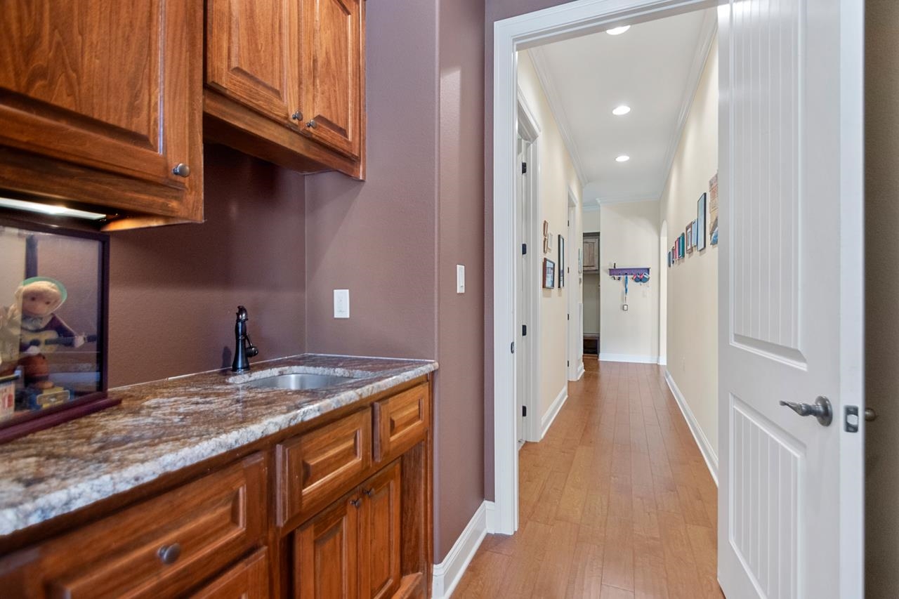 WESTSHORE ADDN HURRICANE LAKE ES - Residential