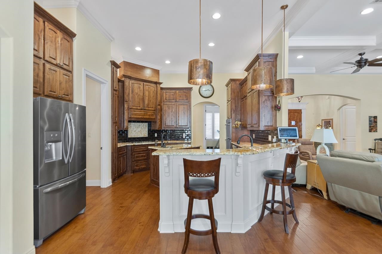 WESTSHORE ADDN HURRICANE LAKE ES - Residential