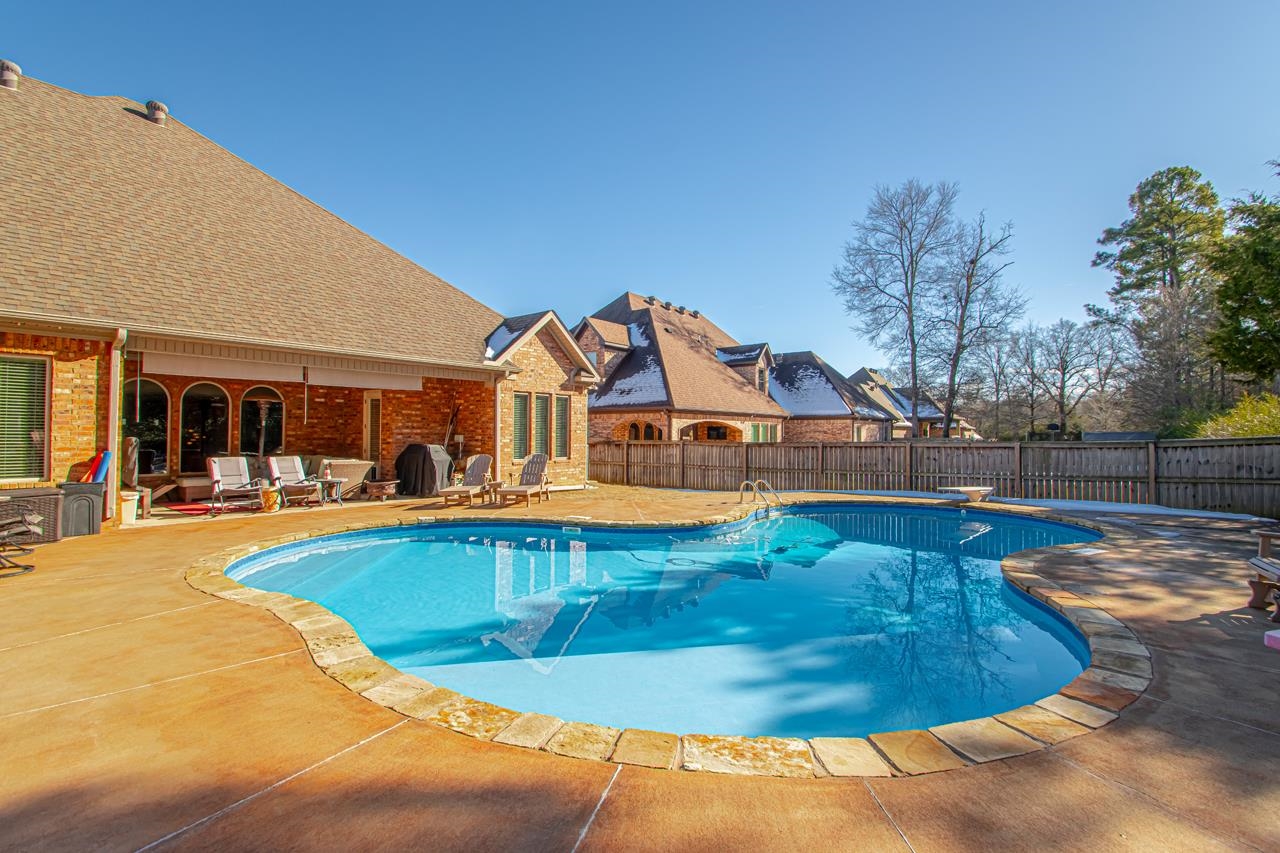 WESTSHORE ADDN HURRICANE LAKE ES - Residential