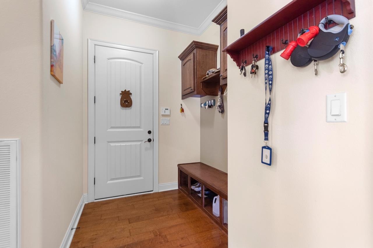 WESTSHORE ADDN HURRICANE LAKE ES - Residential