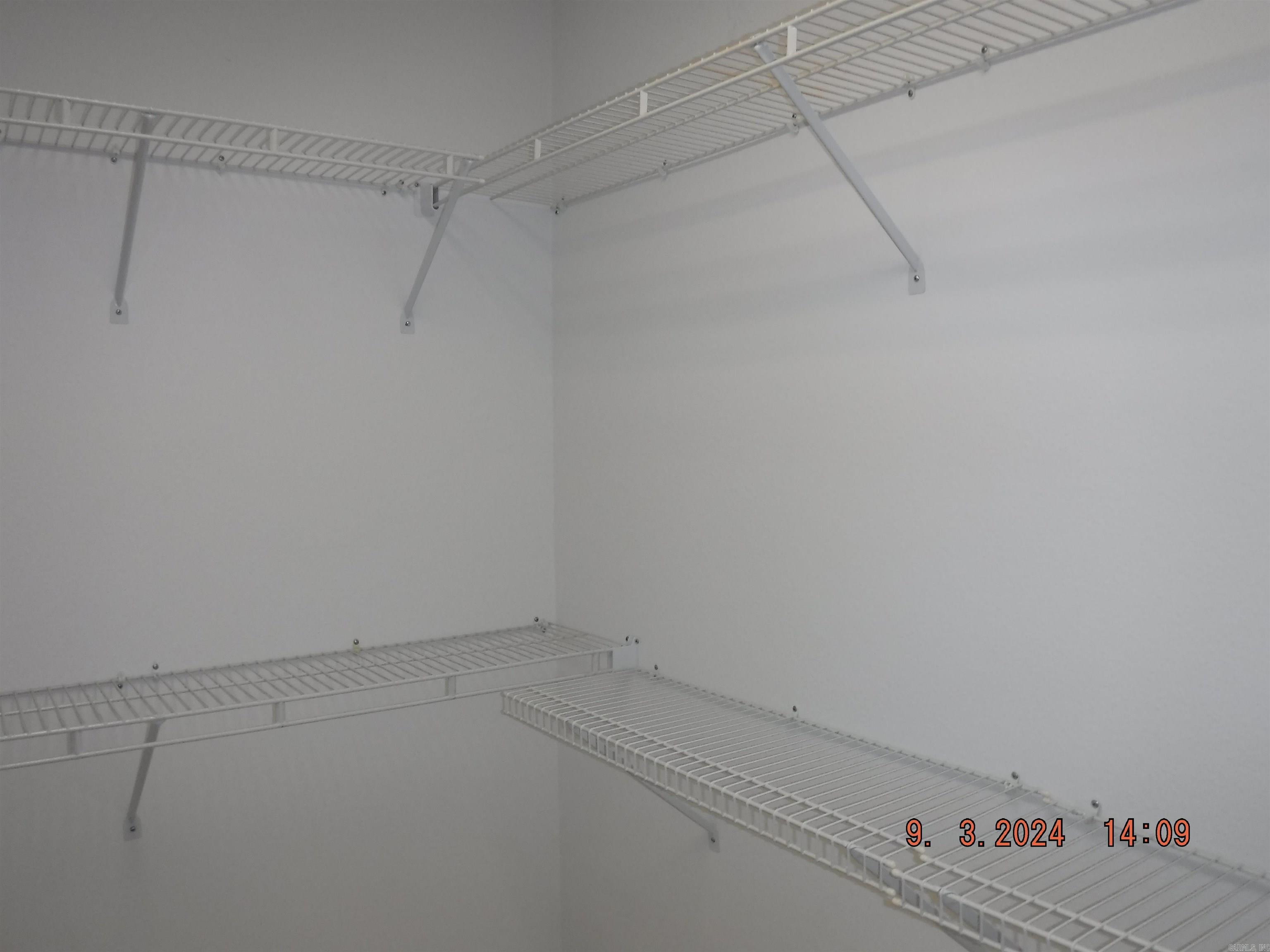 Sergio - Residential