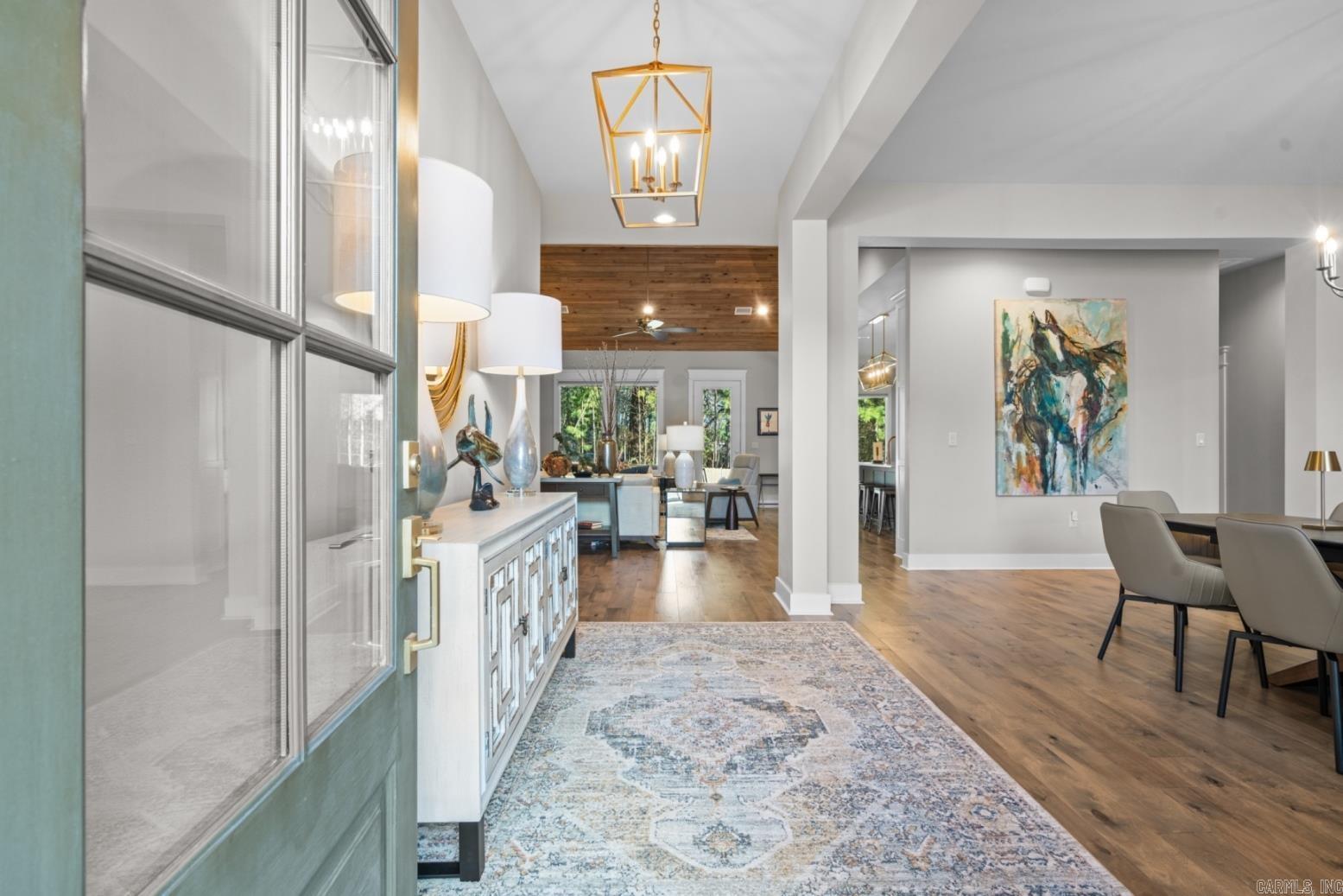 ARLINGTON PARK - Residential