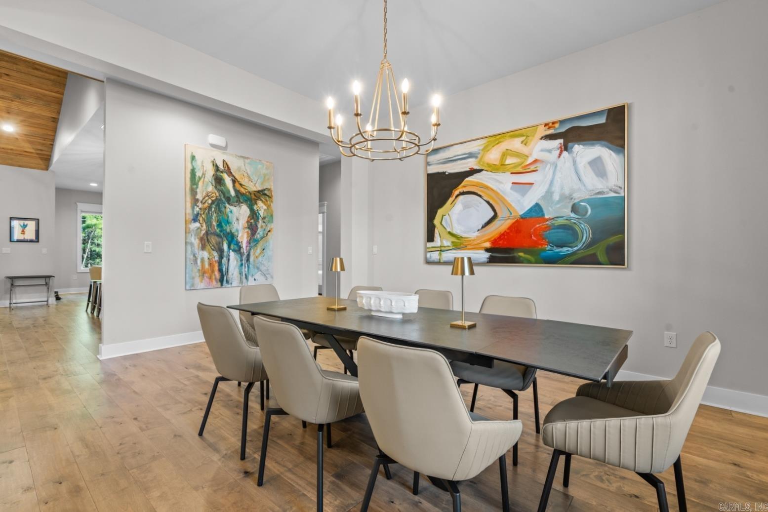 ARLINGTON PARK - Residential