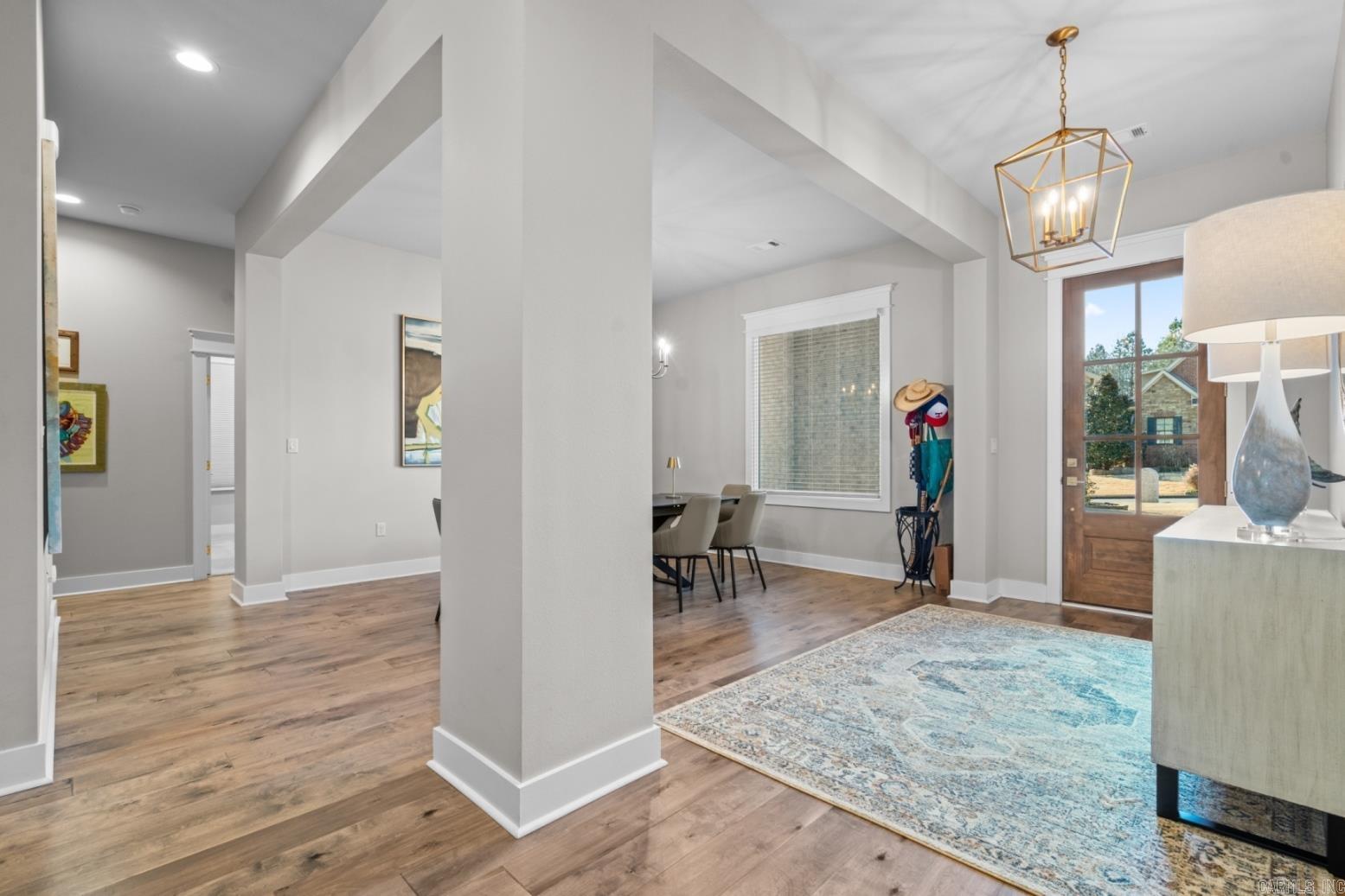 ARLINGTON PARK - Residential