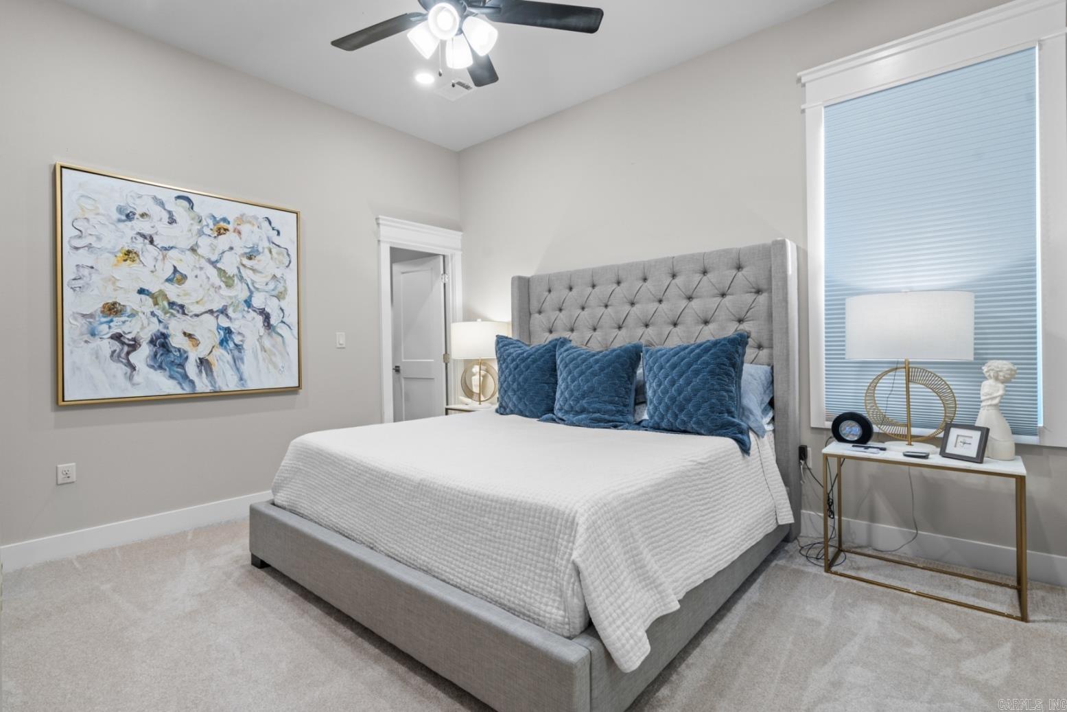 ARLINGTON PARK - Residential