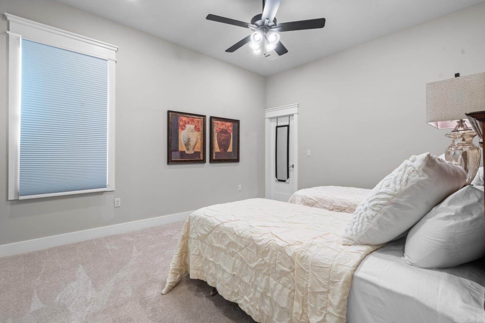 ARLINGTON PARK - Residential