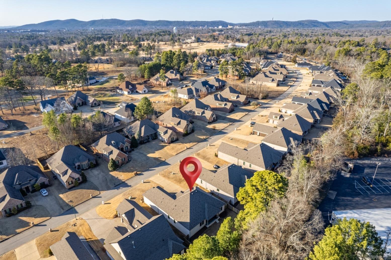 ARLINGTON PARK - Residential