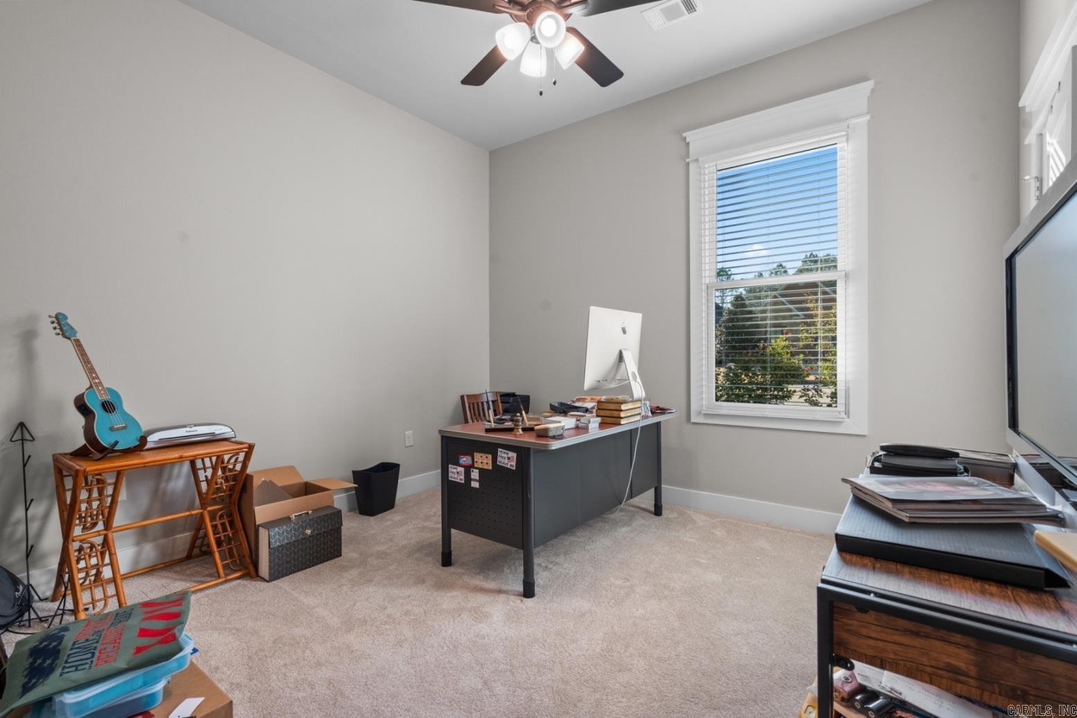 ARLINGTON PARK - Residential