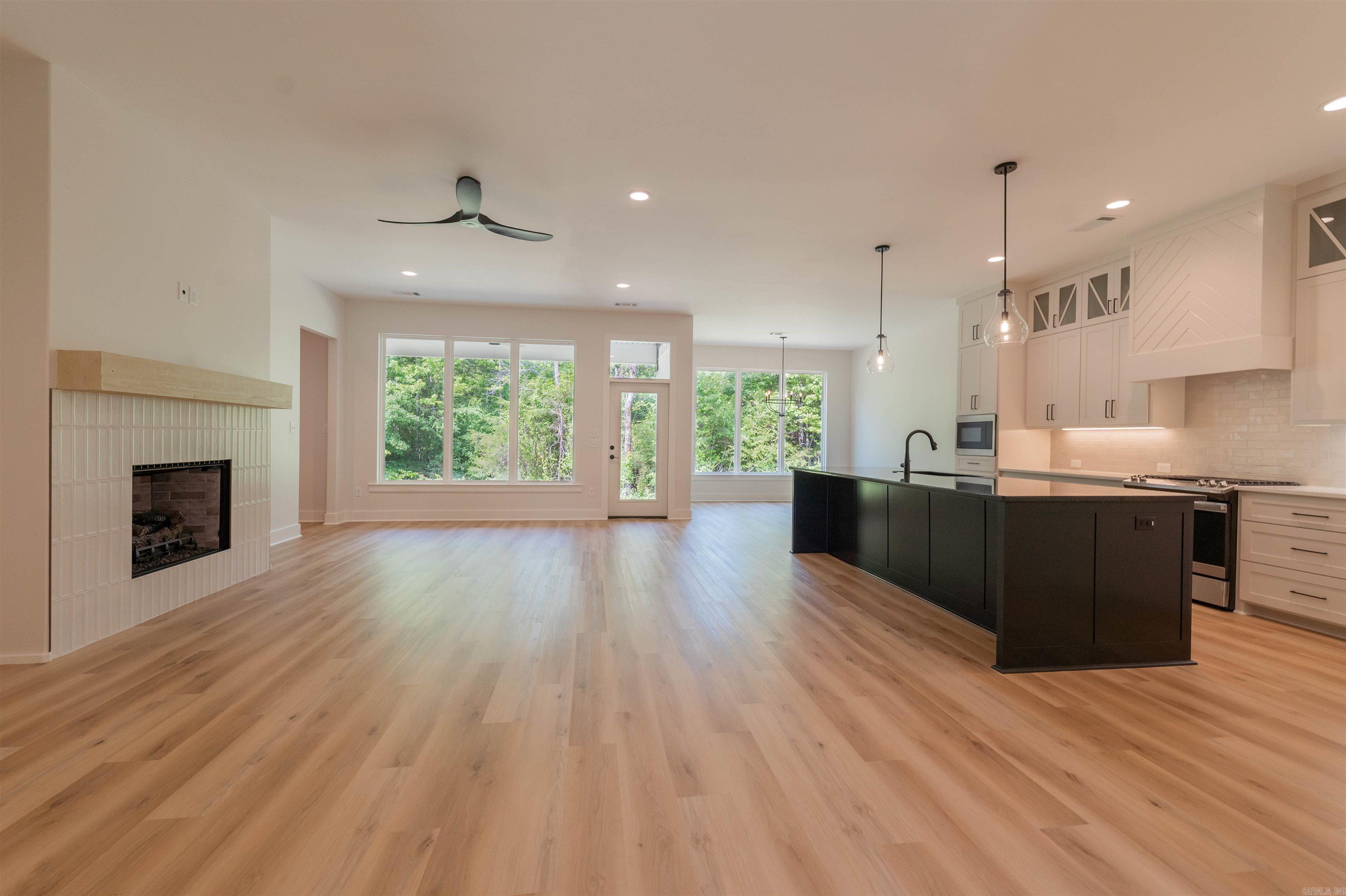 STONEBROOK - Residential