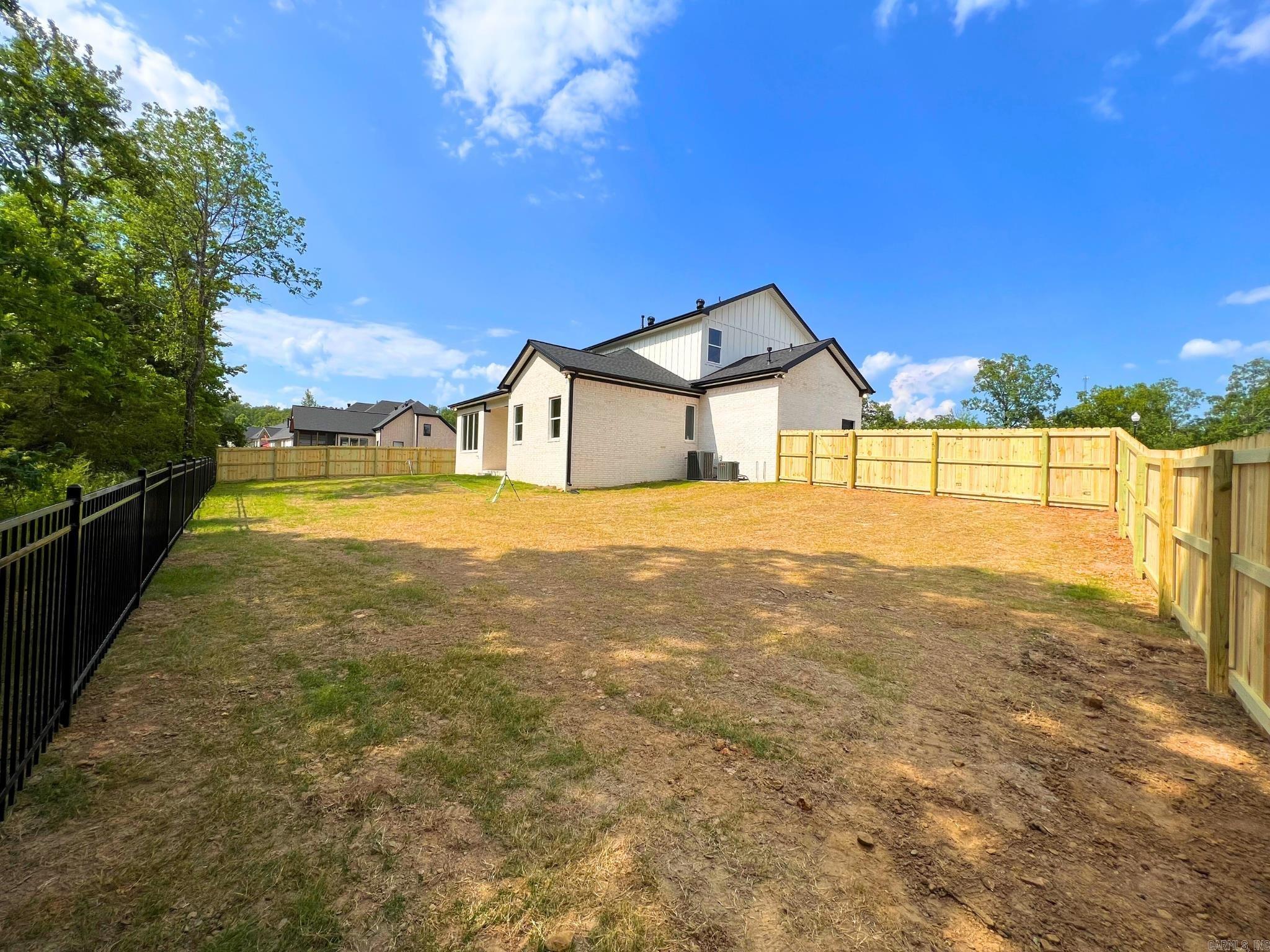 STONEBROOK - Residential