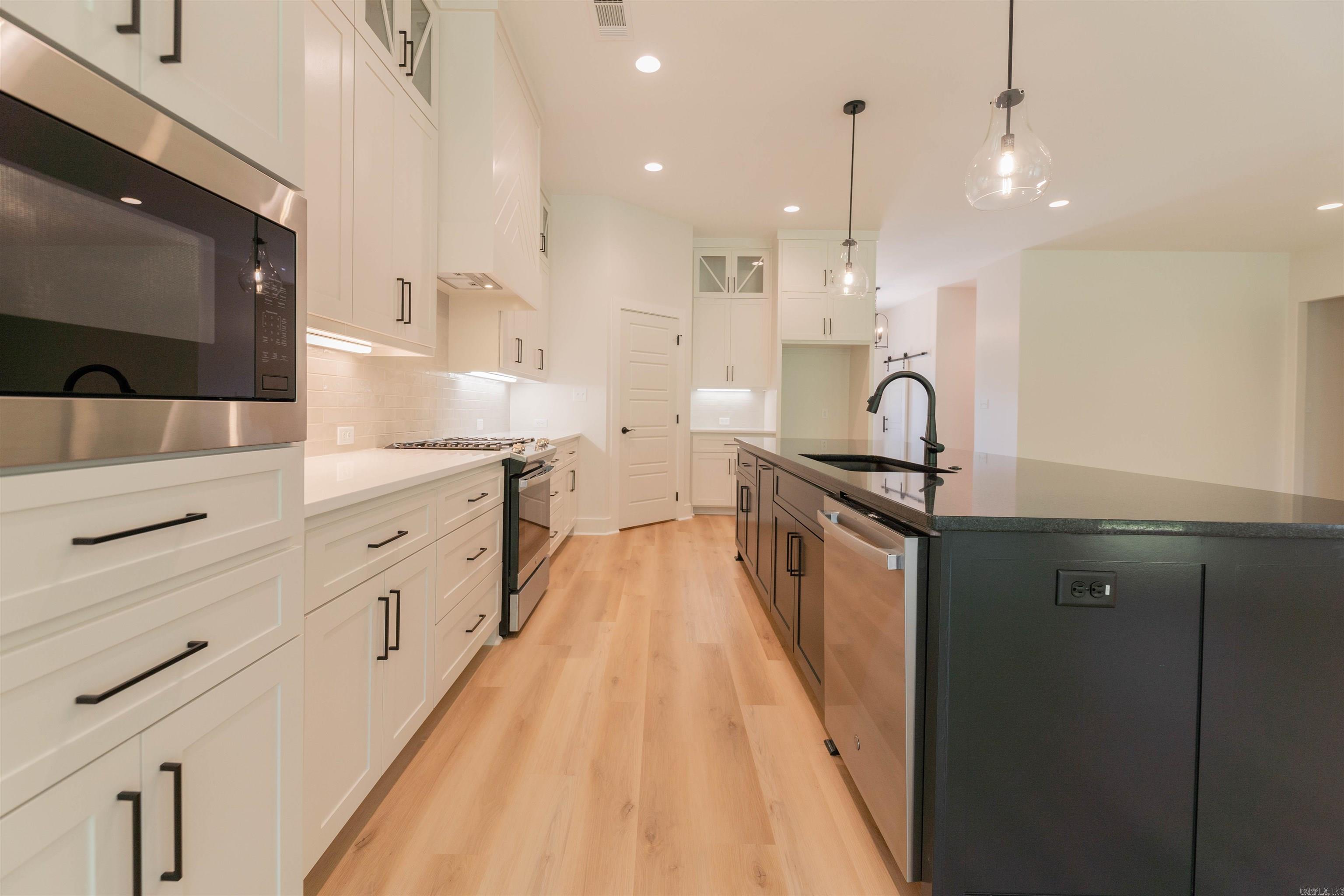 STONEBROOK - Residential