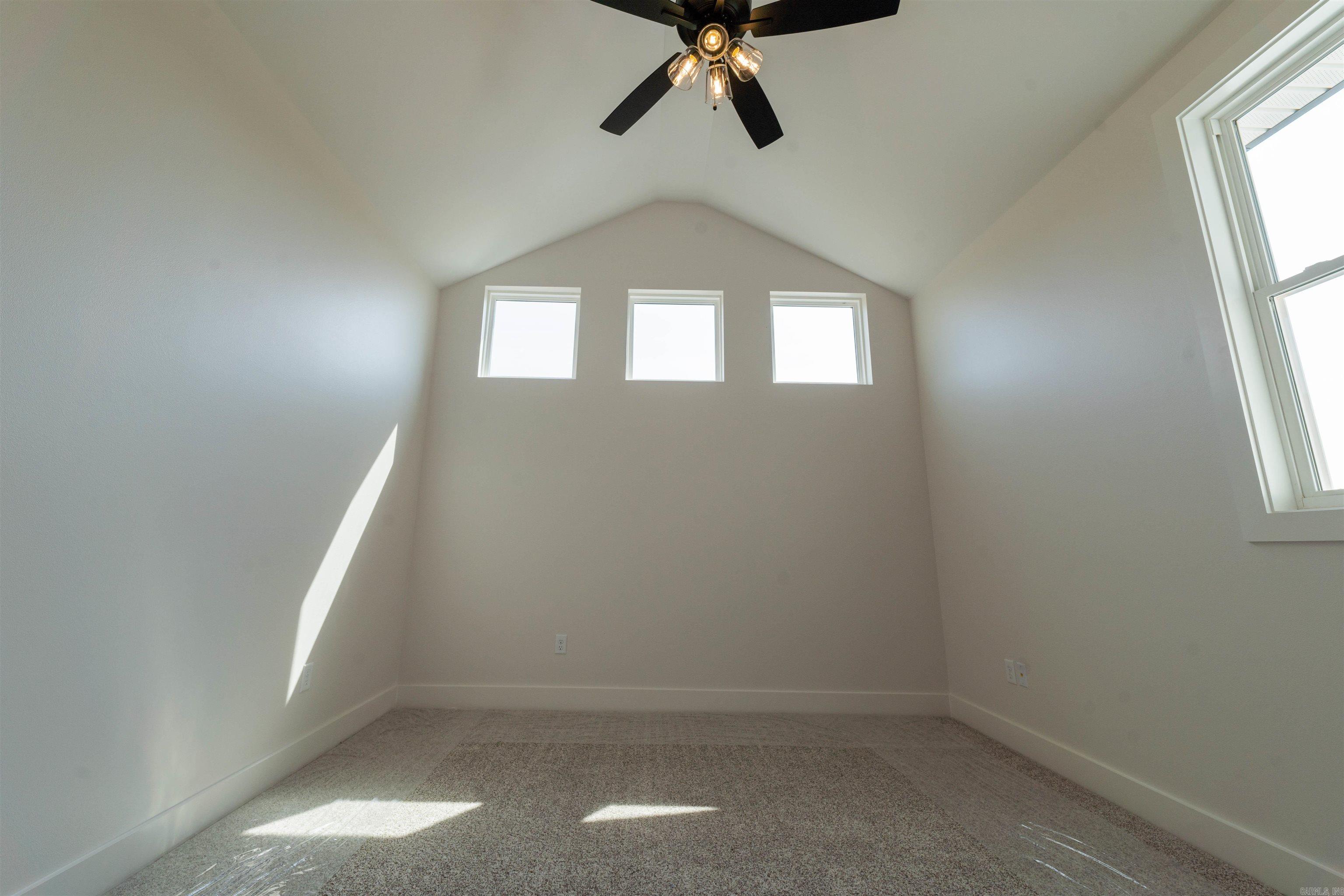 STONEBROOK - Residential