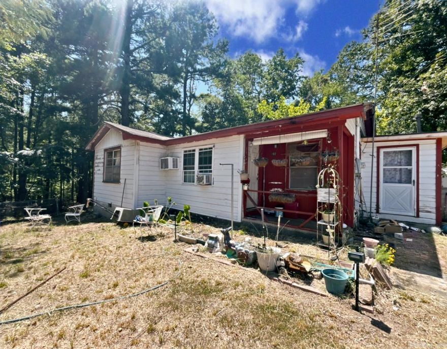 This property requires updates and repairs, but with the right vision and effort, it can be transformed into a cute home. Whether you’re an investor looking for your next project or a homeowner eager to create a personalized space, this home has possibilities! Cash sale only.