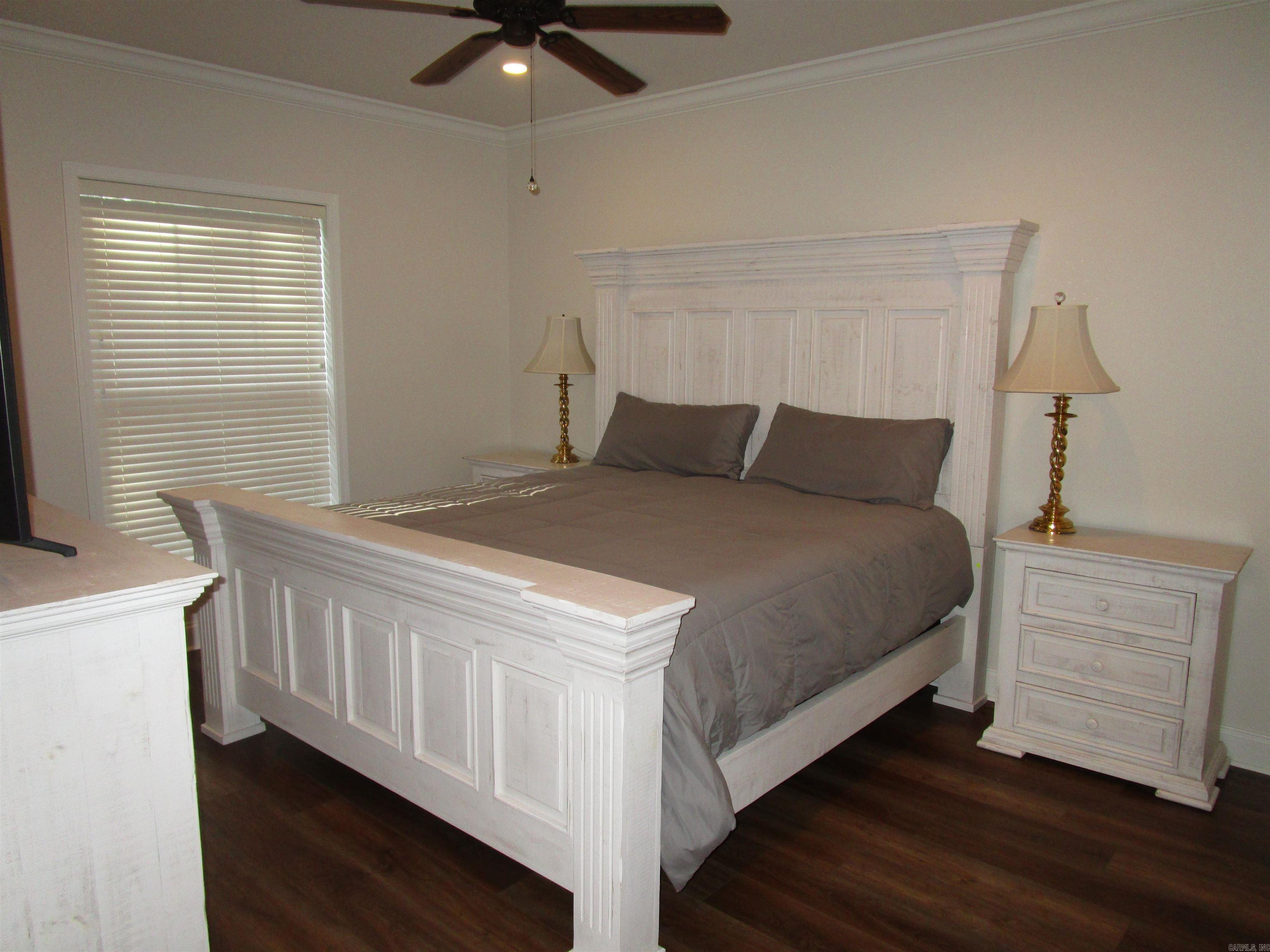 NORTH GATE - Residential