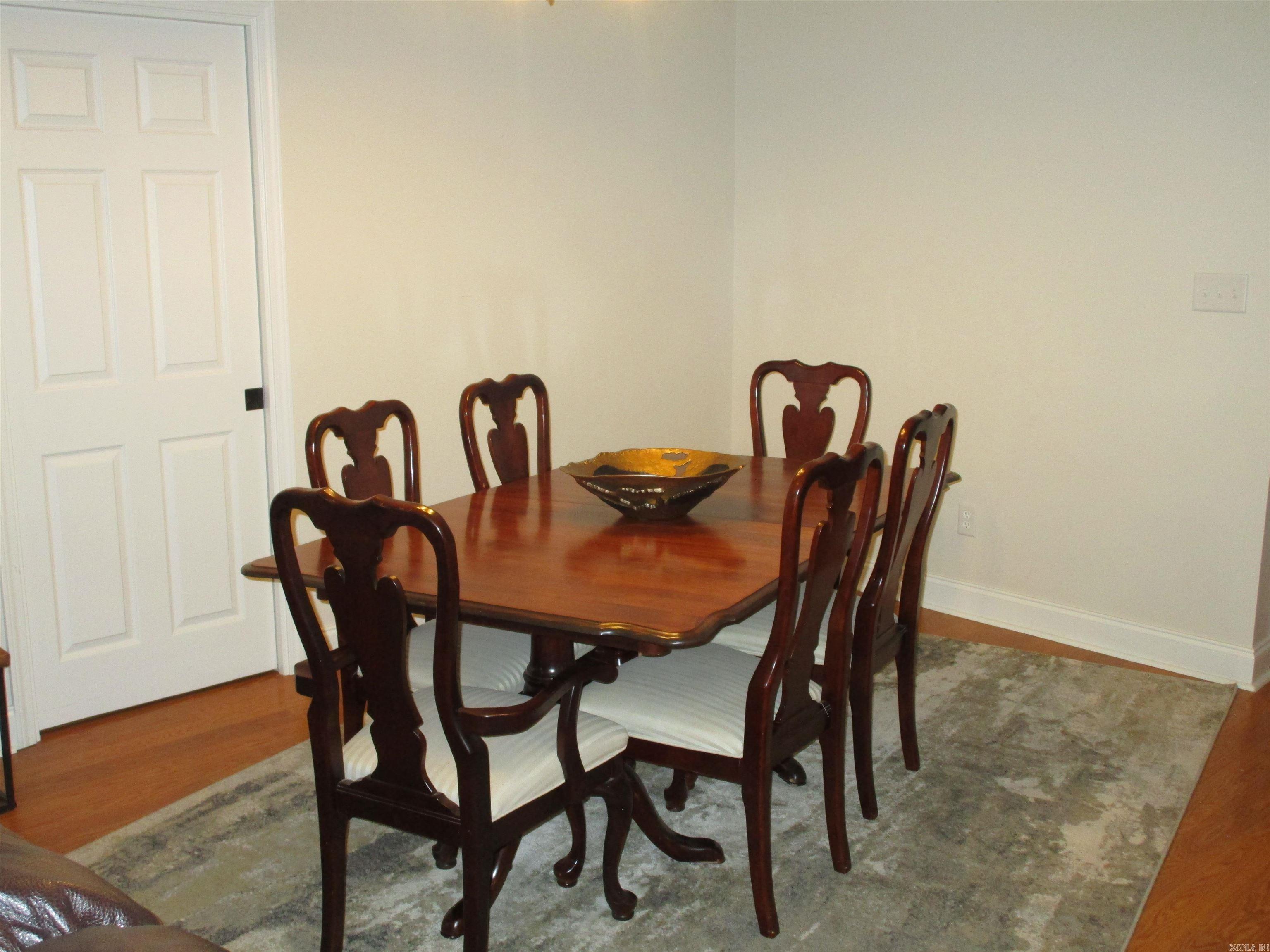 NORTH GATE - Residential