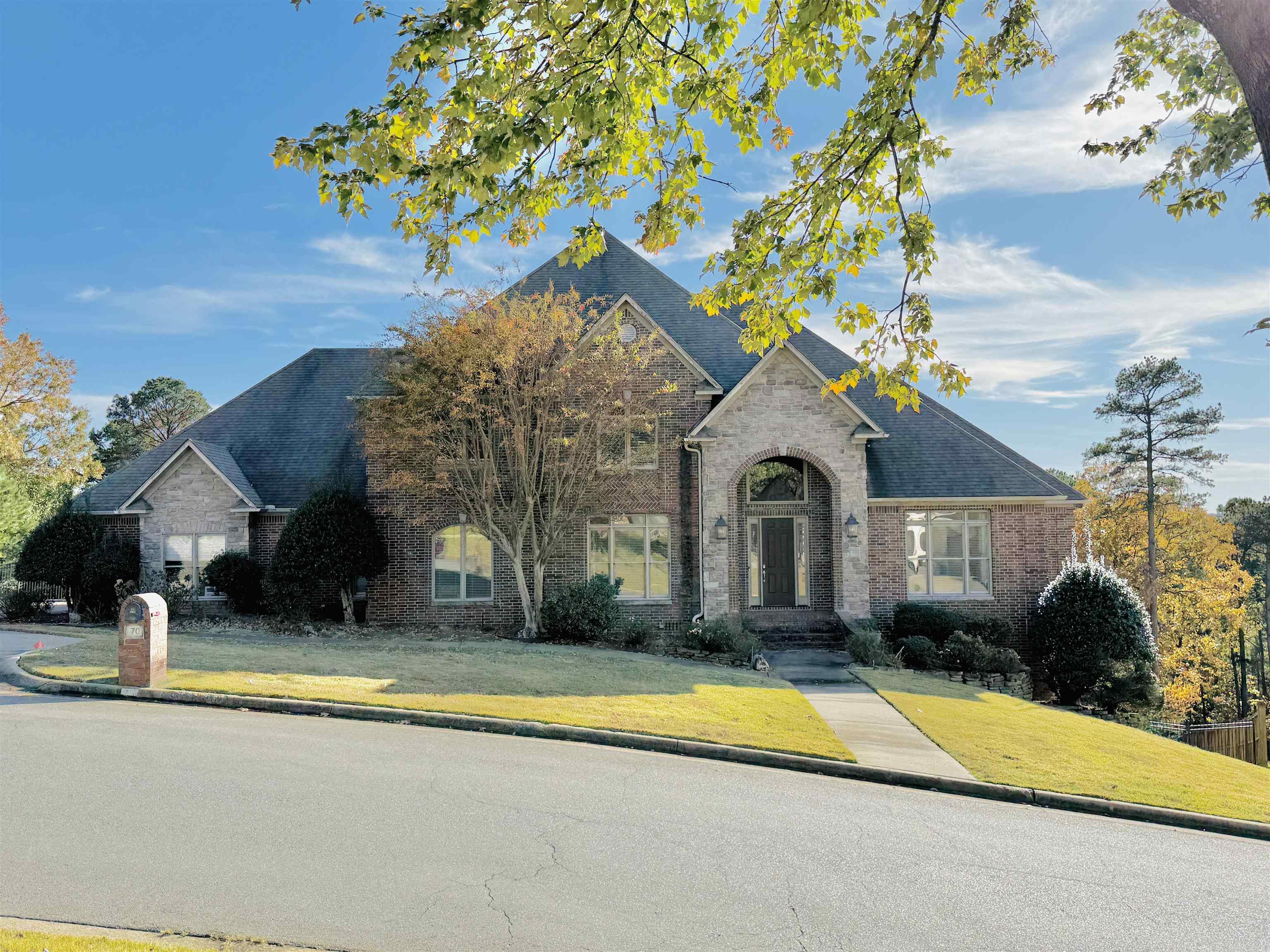 CHENAL VALLEY LAMARCHE PLACE NBH - Residential