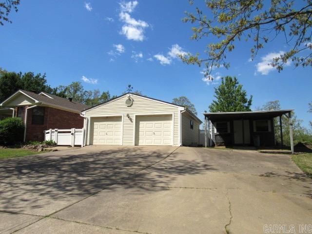 SUNSHINE FARMS - Residential