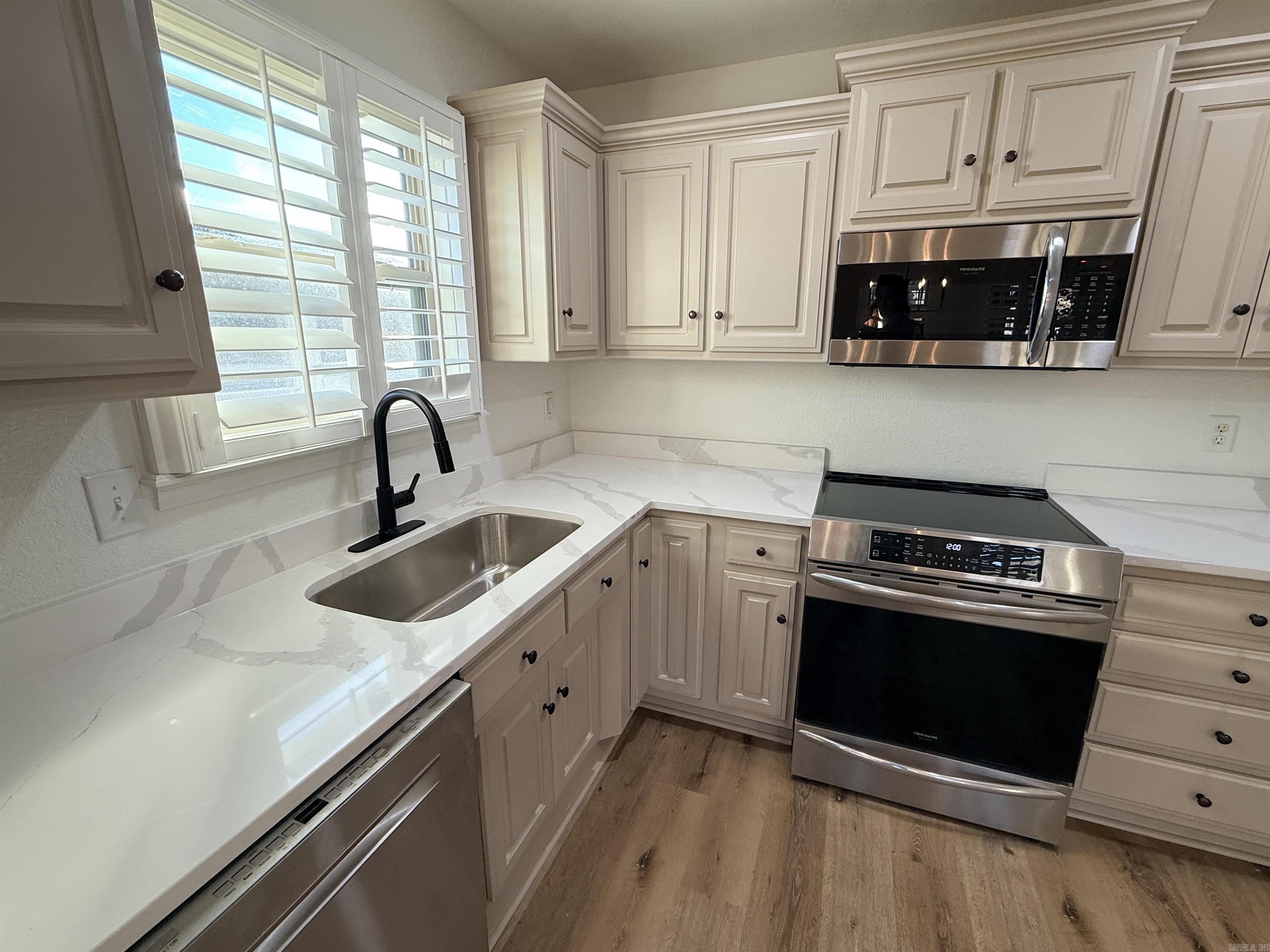 PLEASANT FOREST SUBDIVISION - Residential