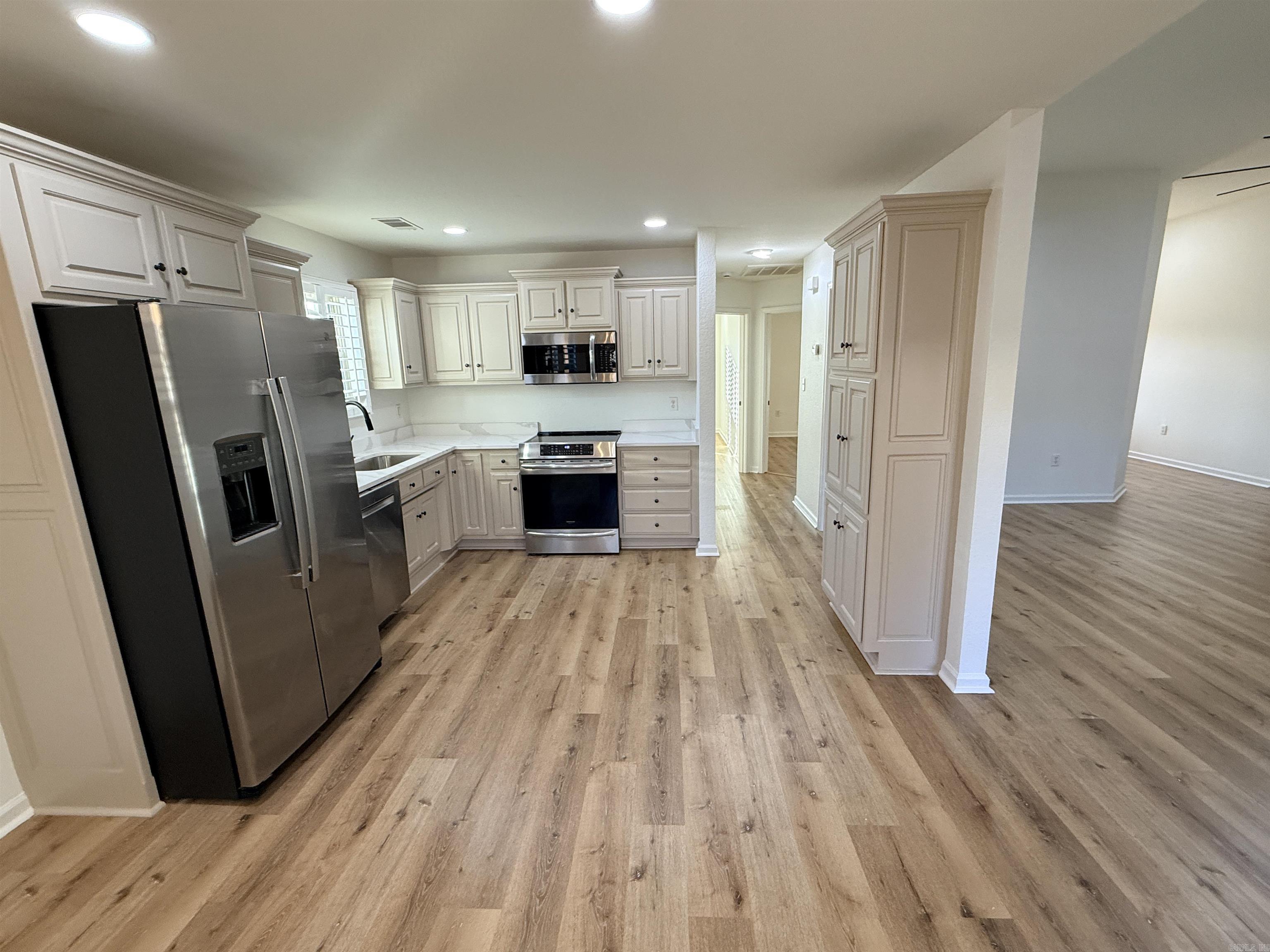 PLEASANT FOREST SUBDIVISION - Residential