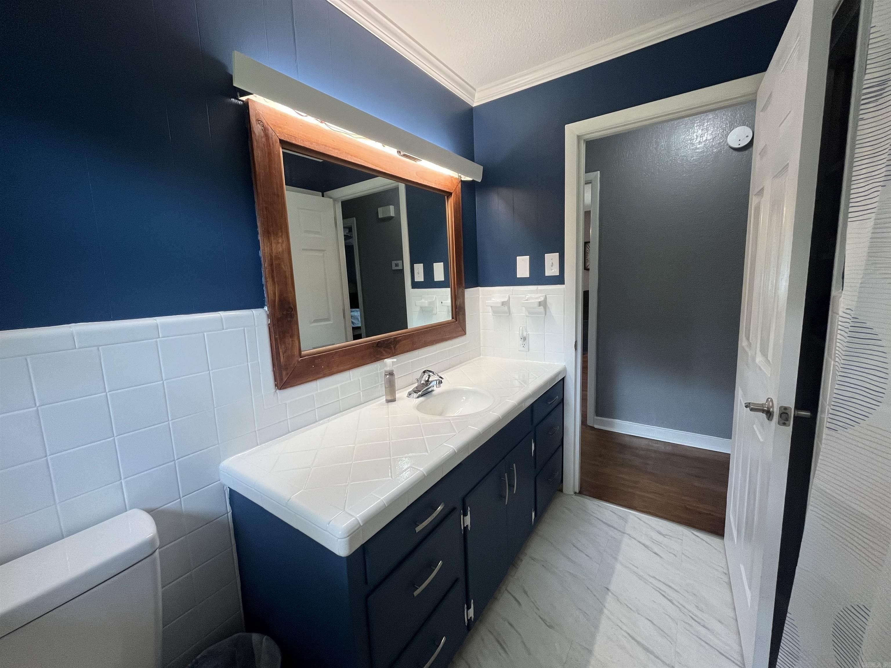 Forrest Hill - Residential