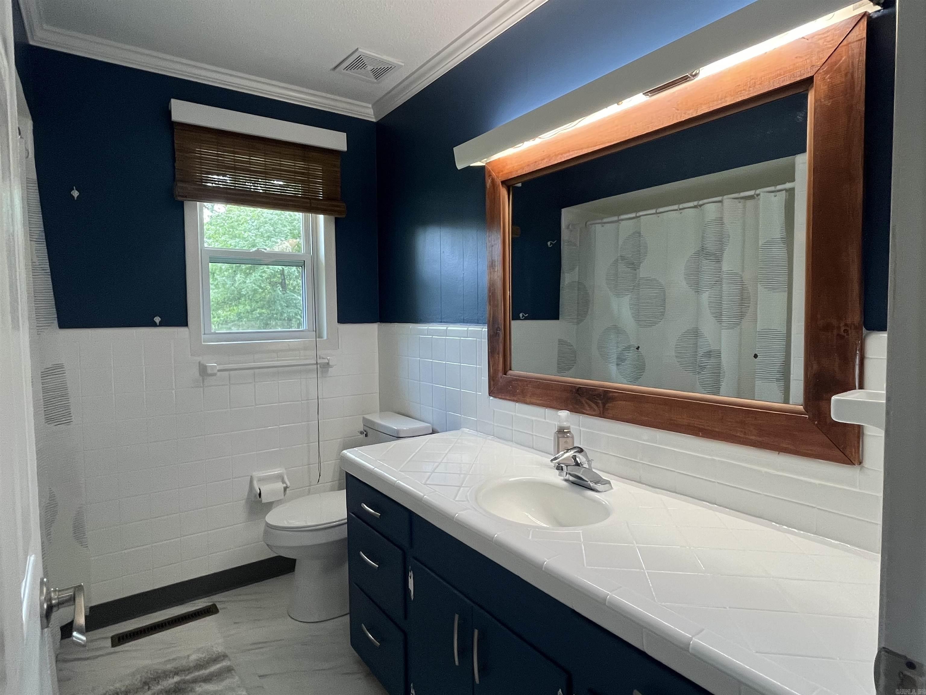 Forrest Hill - Residential