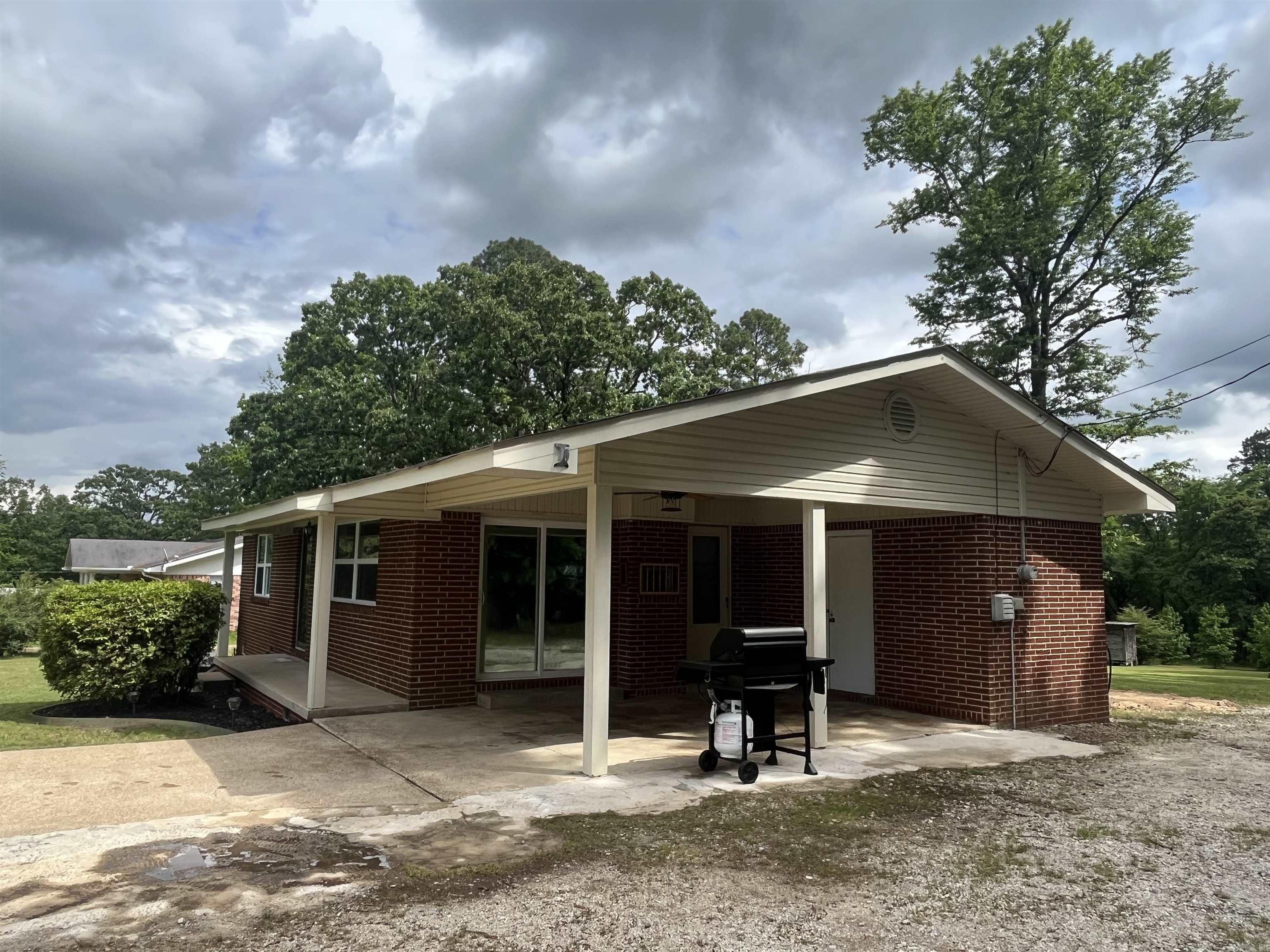 Forrest Hill - Residential