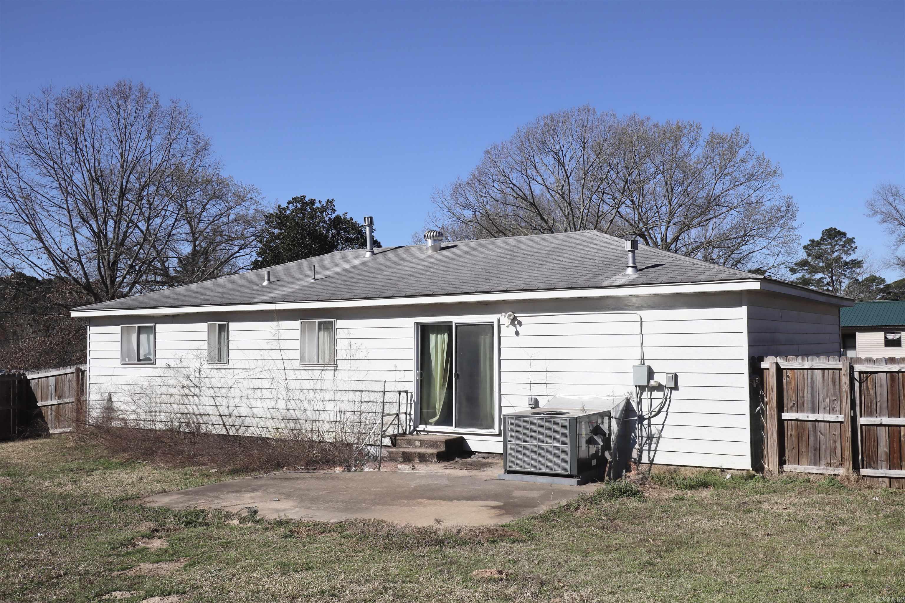 Circle Lake - Residential